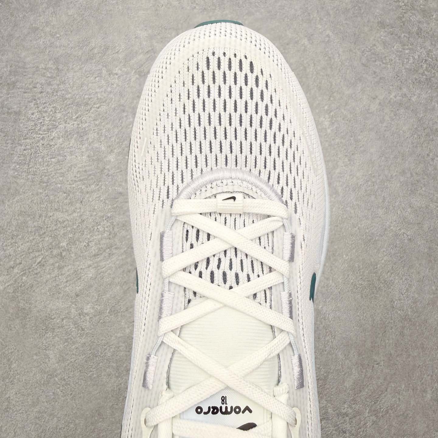 ＃QD纯原 Nike Air Zoom Vomero 18 Summit White Geode Tea
