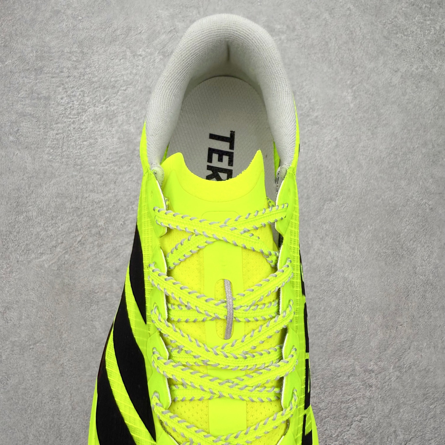 adidas Adizero Adios Pro 4 Lucid Lemon Black Carbon 