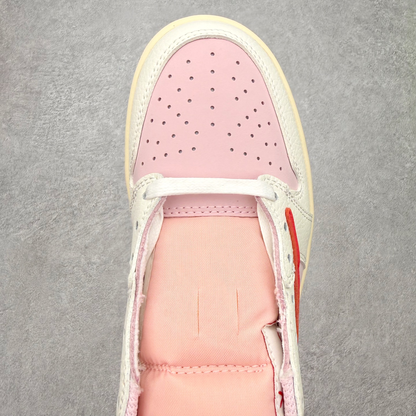 ＃特价福利‼️Travis Scott x Air Jordan 1 Low OG SP Sail Tr