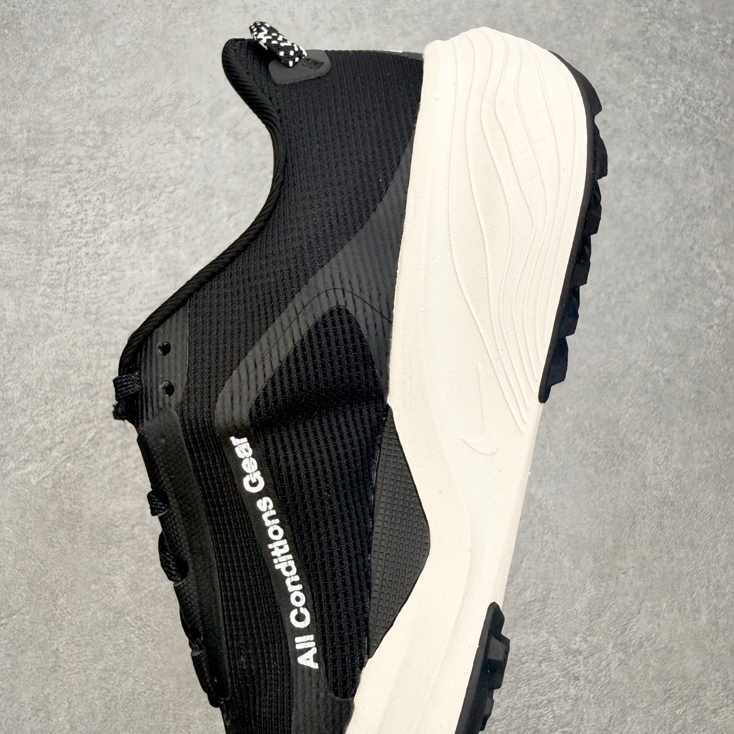 Nike ACG Pegasus Trail Black Summit White Anthracite