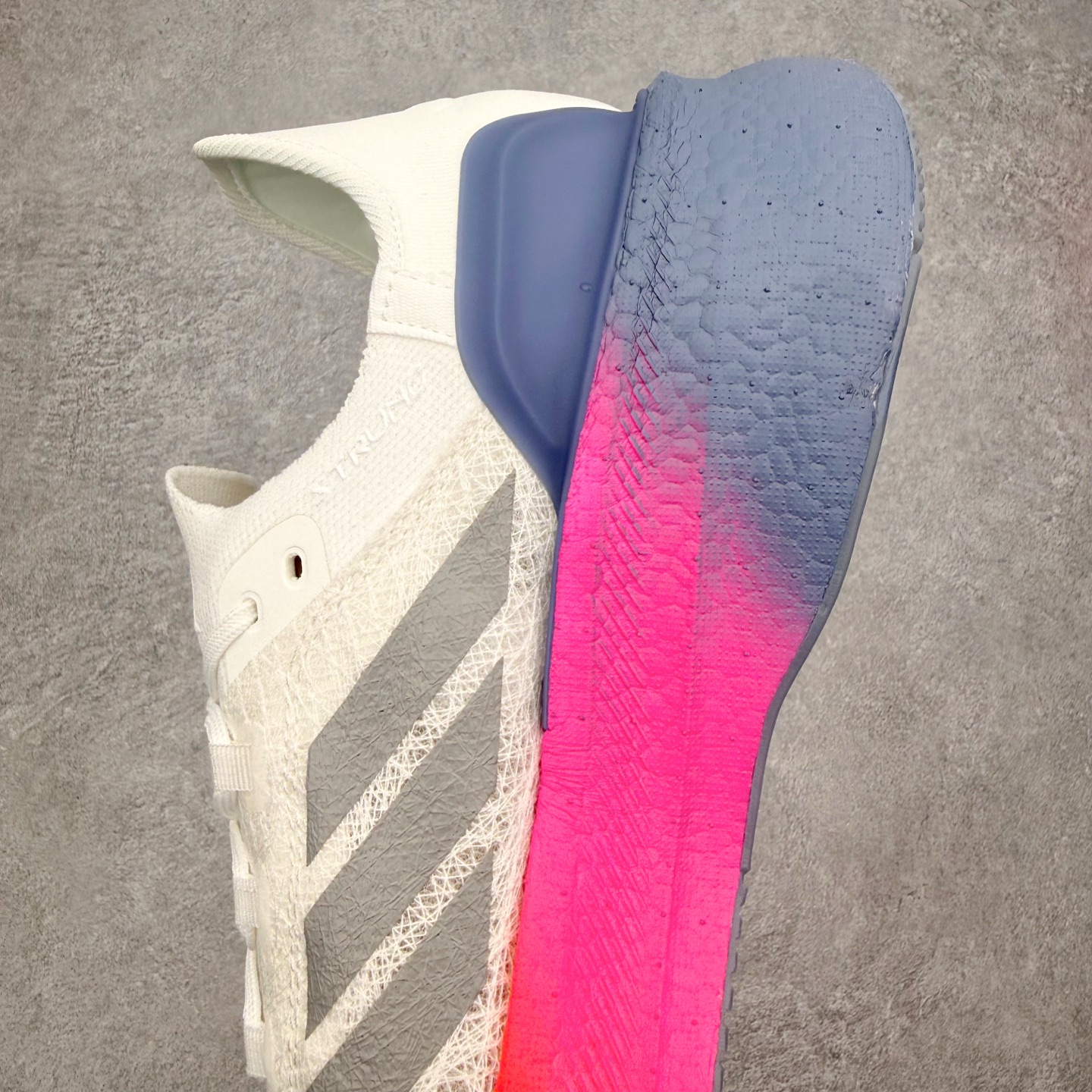 adidas Ultraboost 5 STRUNG Cloud White Glory Grey Lu
