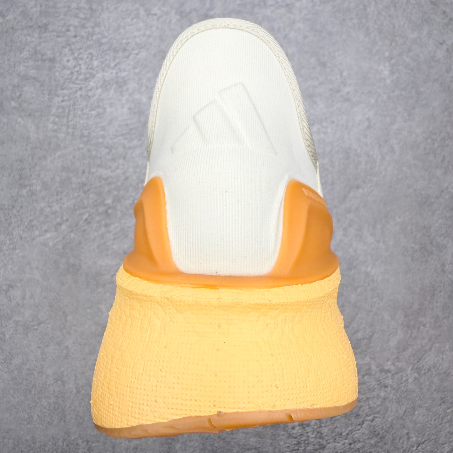 adidas Ultraboost 5 STRUNG Off White Flash Orange Se