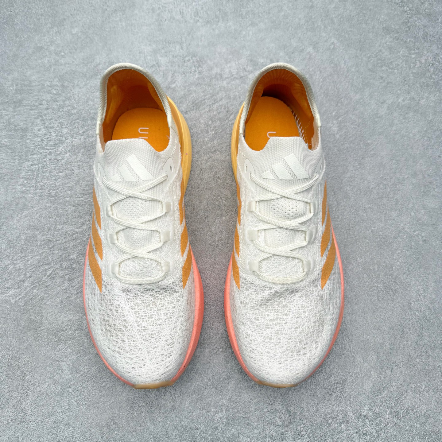 adidas Ultraboost 5 STRUNG Off White Flash Orange Se