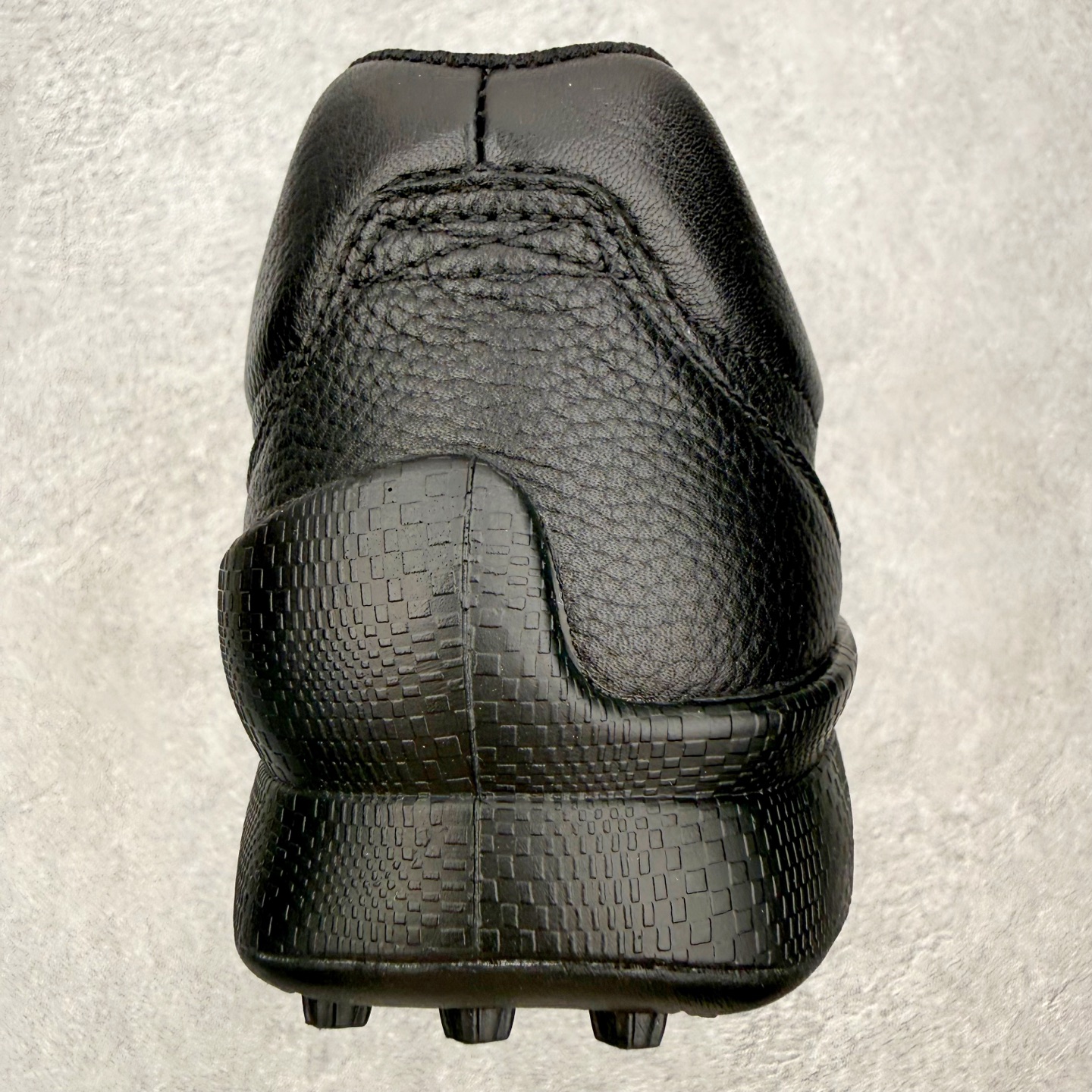 ecco爱步 Golf Biom Hybrid 皮革舒适简约耐磨低帮生活休闲鞋 ECCO以三大核心特征为