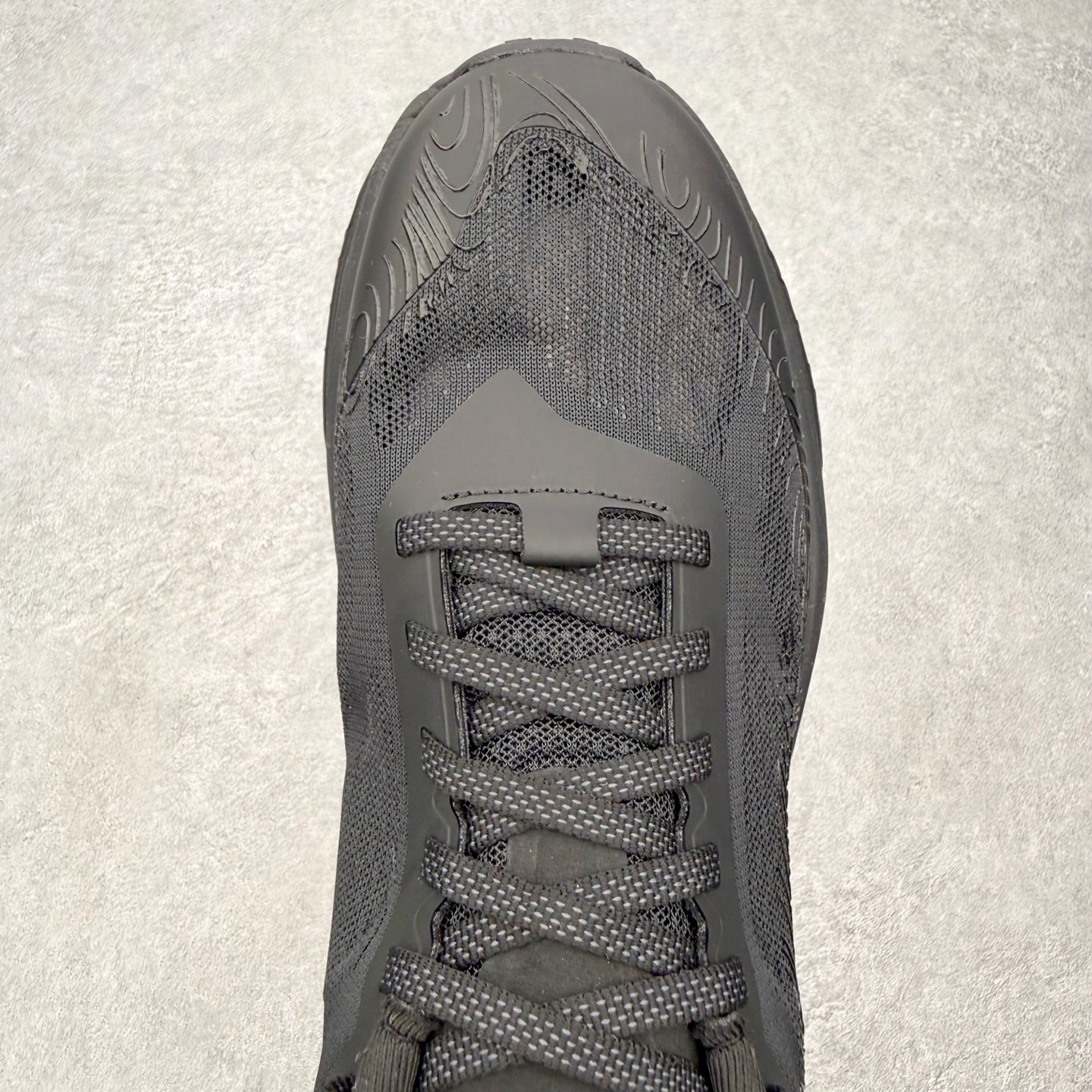 Under Armour UA安德玛户外运动舒适越野潮流耐磨防滑减震登山徒步鞋 品牌故事 Under A