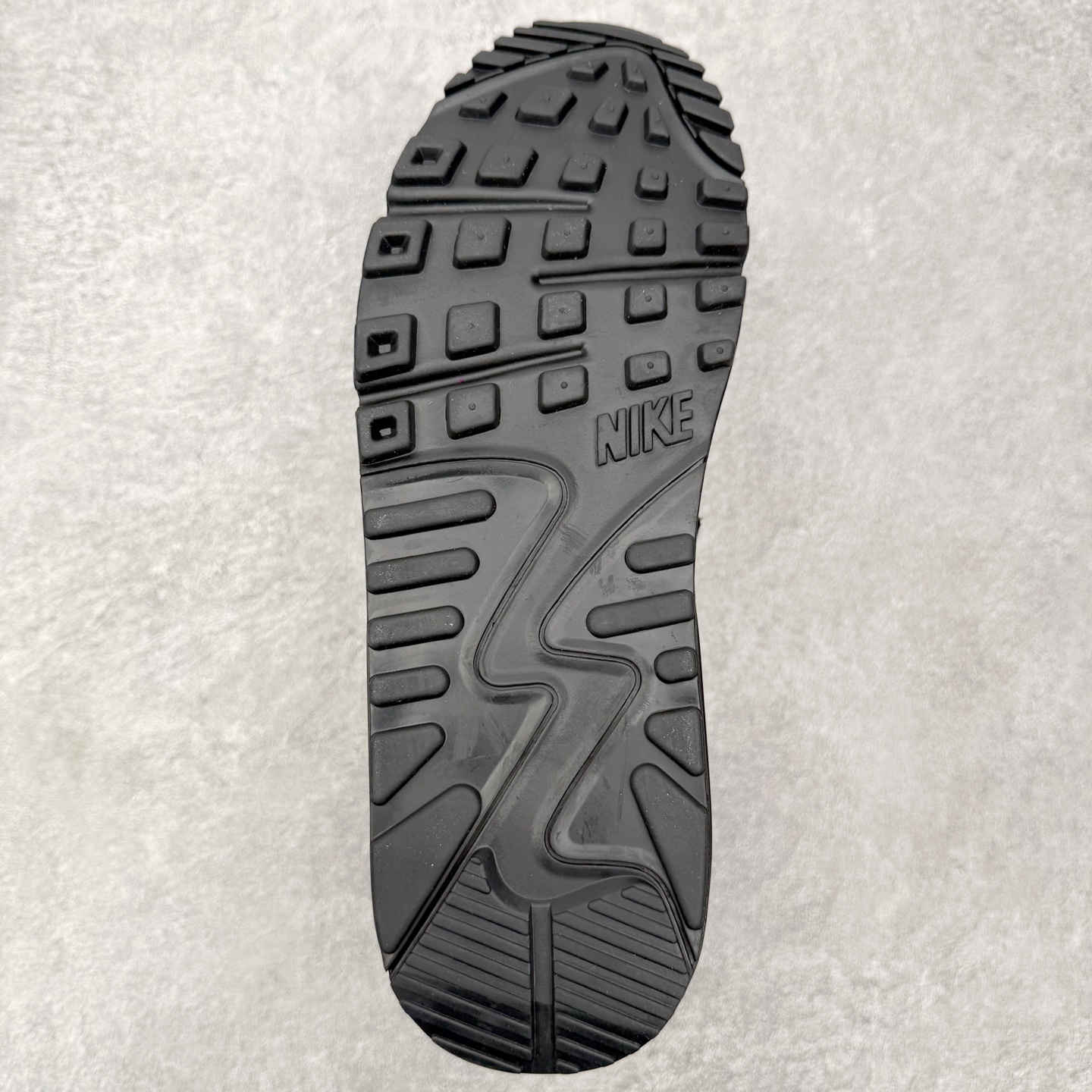 ＃ NK Air MAX 90 气垫复古减震跑步鞋 IF0670-002 经典重温 独家陆续补货 外单专