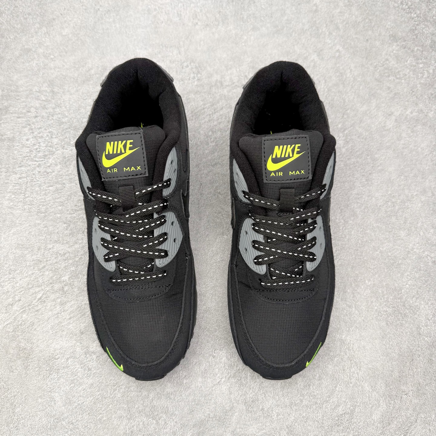 ＃ NK Air MAX 90 气垫复古减震跑步鞋 FQ2377-001 经典重温 独家陆续补货 外单专