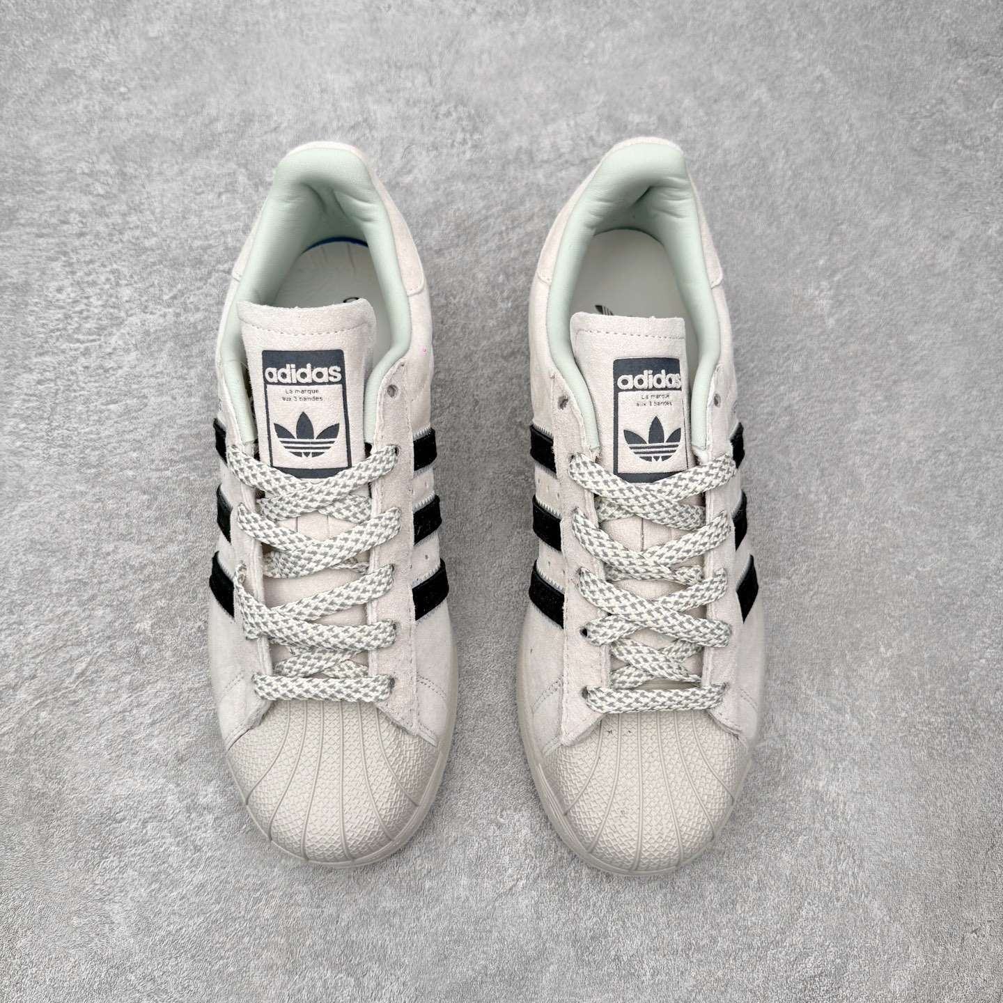 ＃HP虎扑清仓套现‼️AD Originals Superstar 经典复古贝壳头板鞋 圈内知名大厂出品