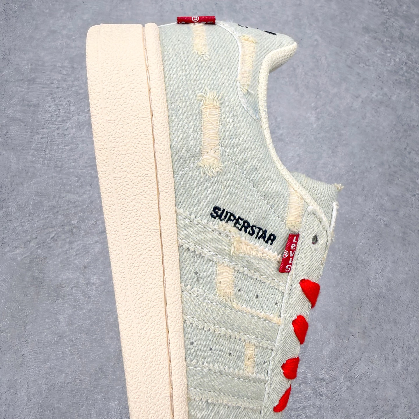 ＃HP虎扑清仓套现‼️AD Originals Superstar 经典复古贝壳头板鞋 圈内知名大厂出品