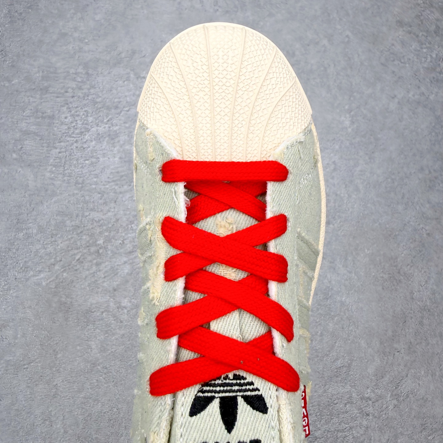 ＃HP虎扑清仓套现‼️AD Originals Superstar 经典复古贝壳头板鞋 圈内知名大厂出品