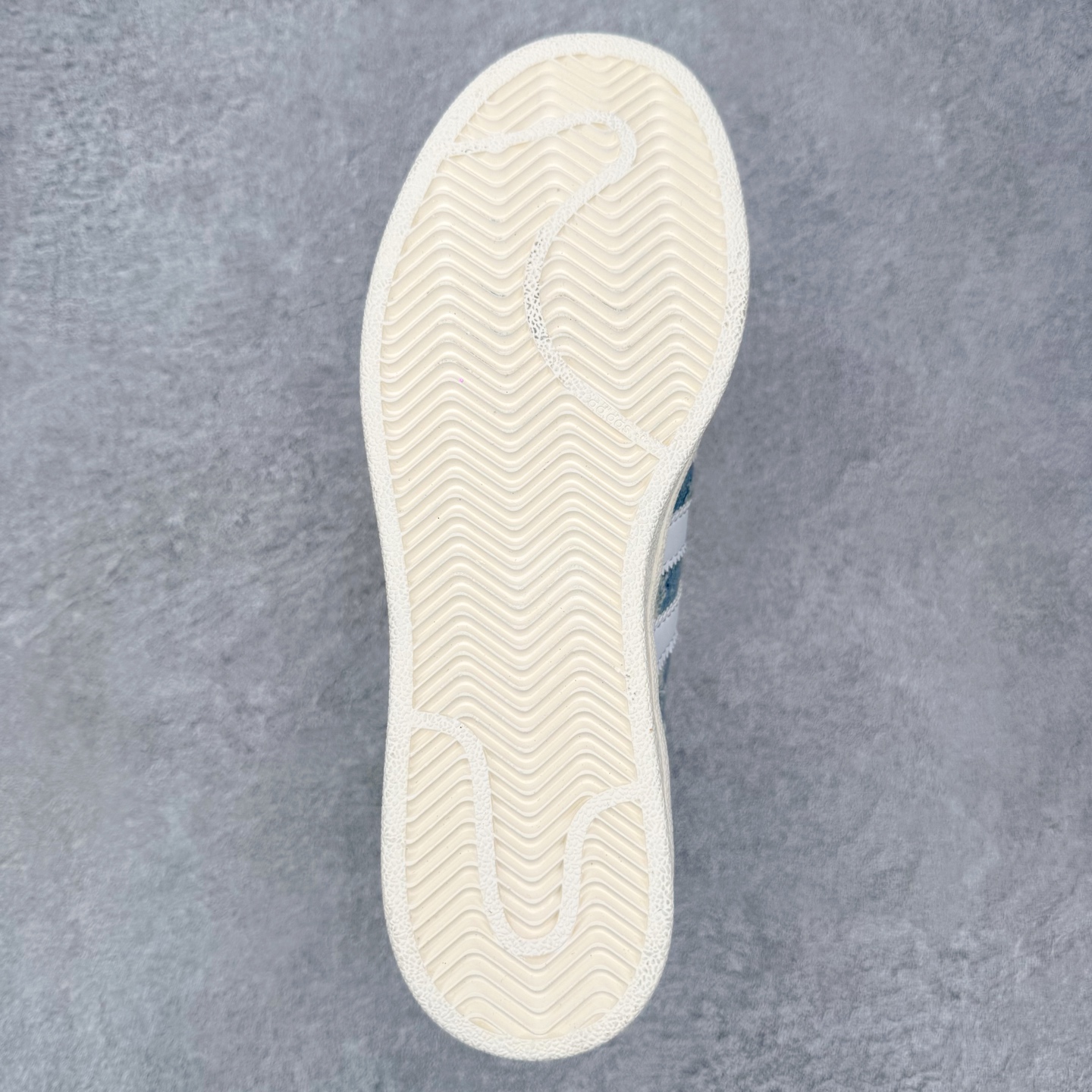 ＃HP虎扑清仓套现‼️AD Originals Superstar 经典复古贝壳头板鞋 圈内知名大厂出品