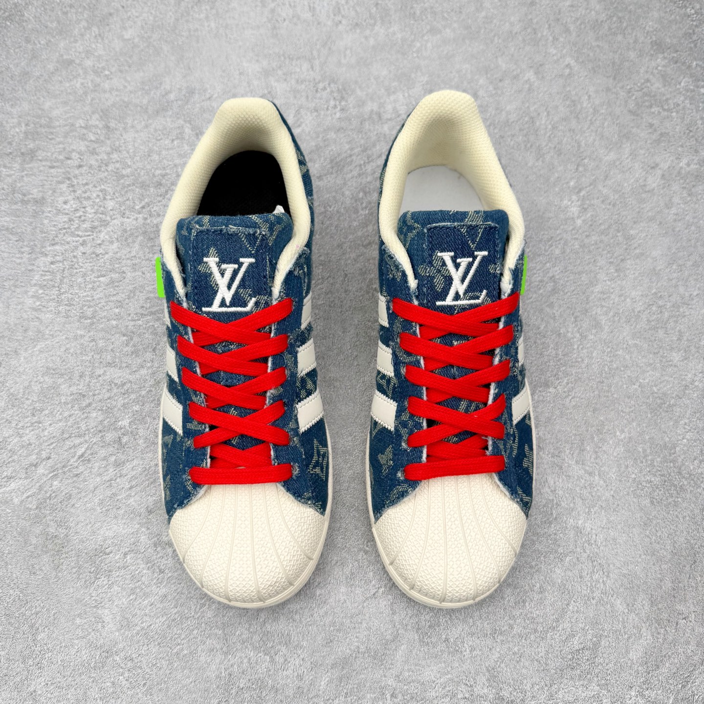 ＃HP虎扑清仓套现‼️AD Originals Superstar 经典复古贝壳头板鞋 圈内知名大厂出品
