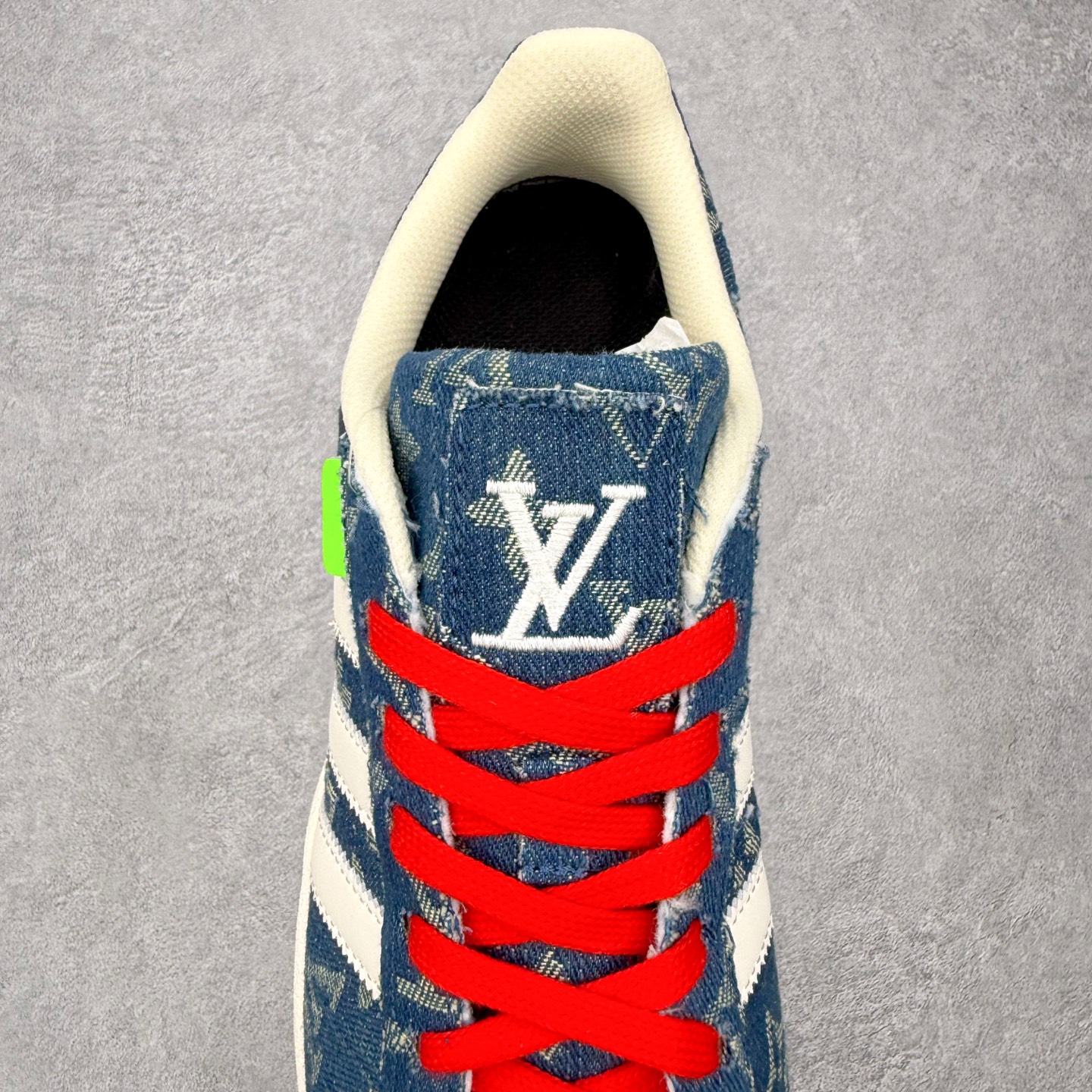 ＃HP虎扑清仓套现‼️AD Originals Superstar 经典复古贝壳头板鞋 圈内知名大厂出品