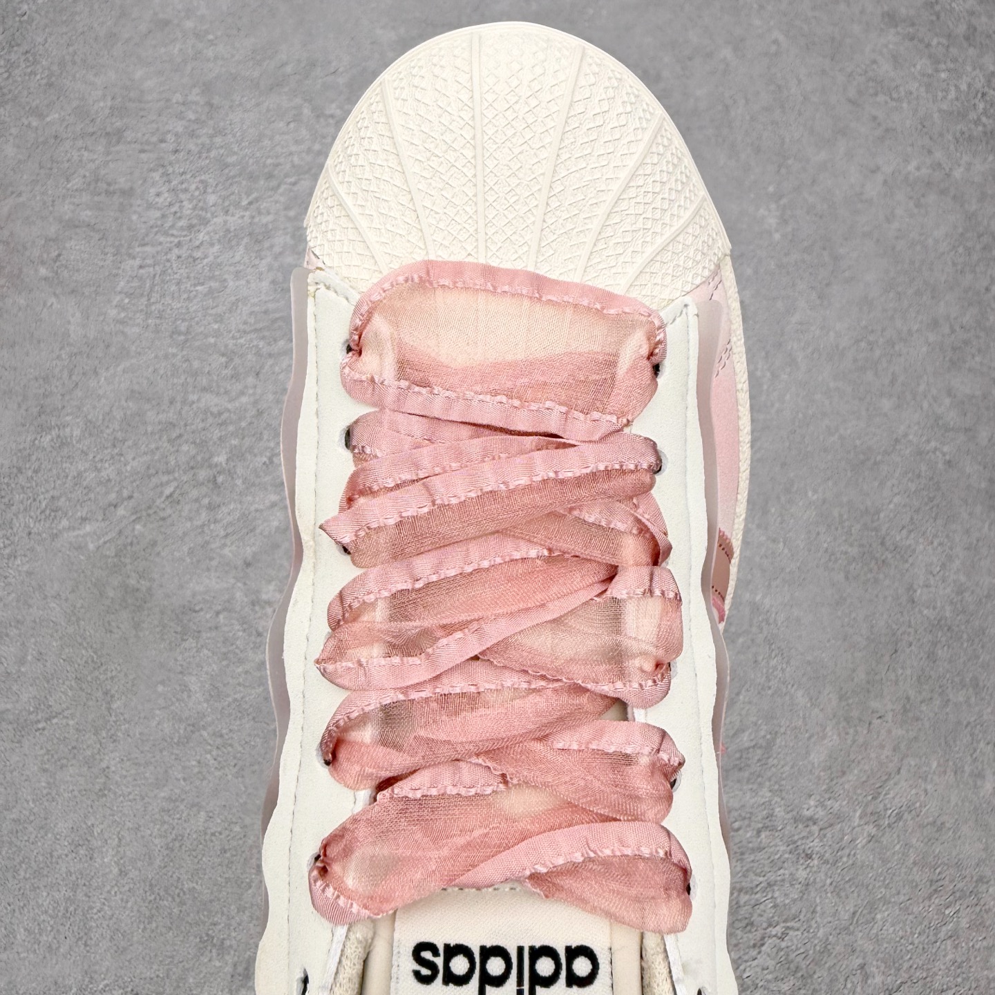 ＃HP虎扑清仓套现‼️AD Originals Superstar 经典复古贝壳头板鞋 圈内知名大厂出品