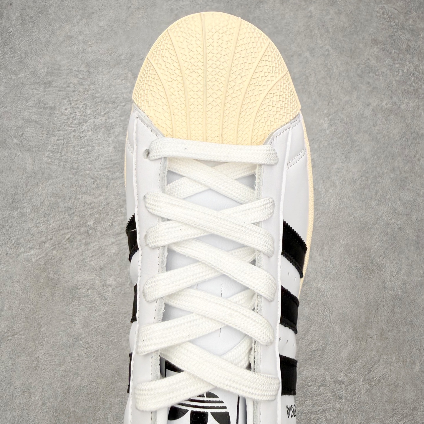 ＃HP虎扑清仓套现‼️AD Originals Superstar 经典复古贝壳头板鞋 圈内知名大厂出品