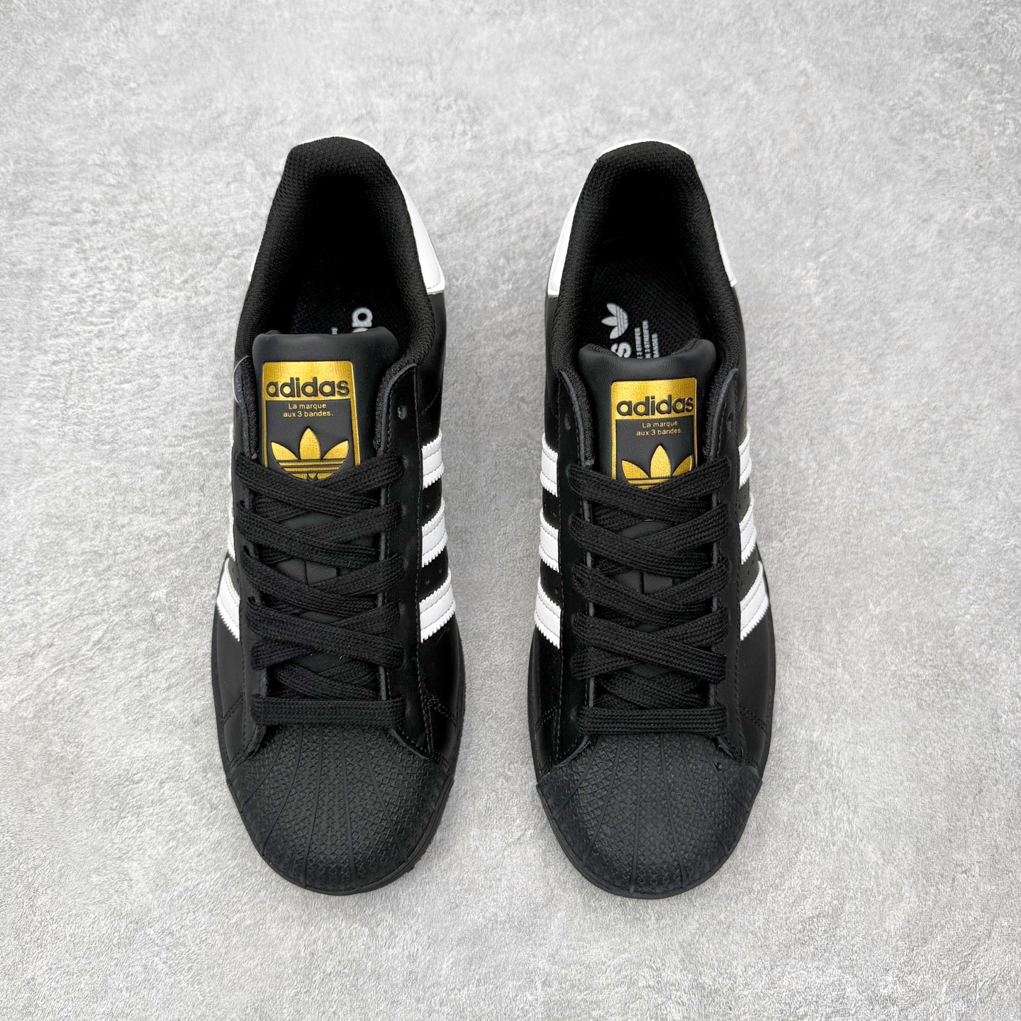 ＃HP虎扑清仓套现‼️AD Originals Superstar 经典复古贝壳头板鞋 圈内知名大厂出品