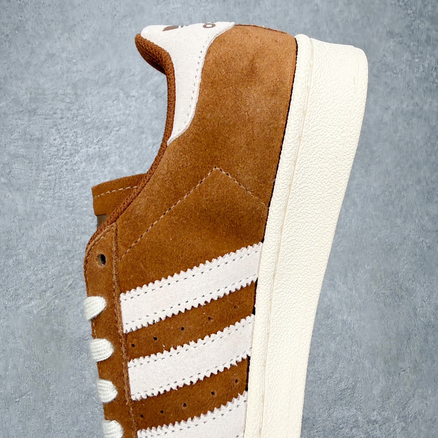 ＃HP虎扑清仓套现‼️AD Originals Superstar 经典复古贝壳头板鞋 圈内知名大厂出品