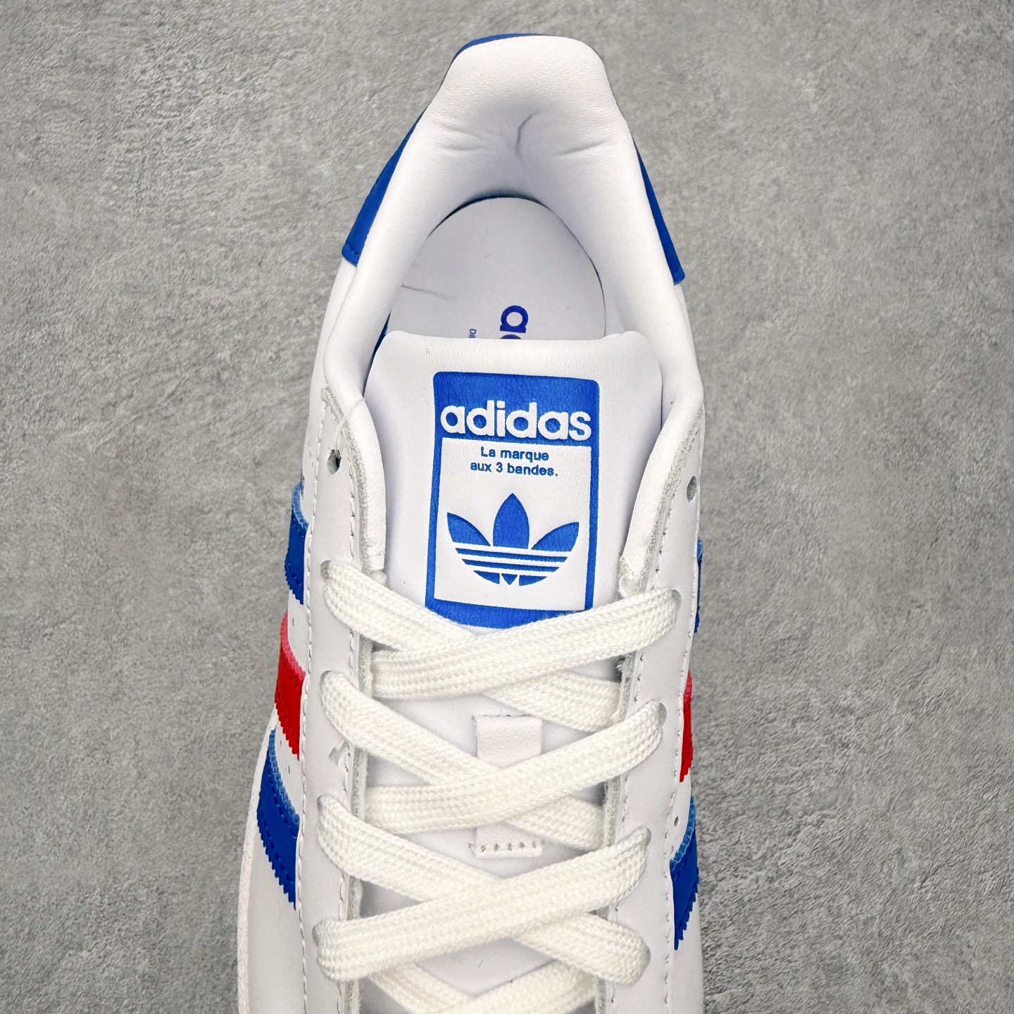 ＃HP虎扑清仓套现‼️AD Originals Superstar 经典复古贝壳头板鞋 圈内知名大厂出品