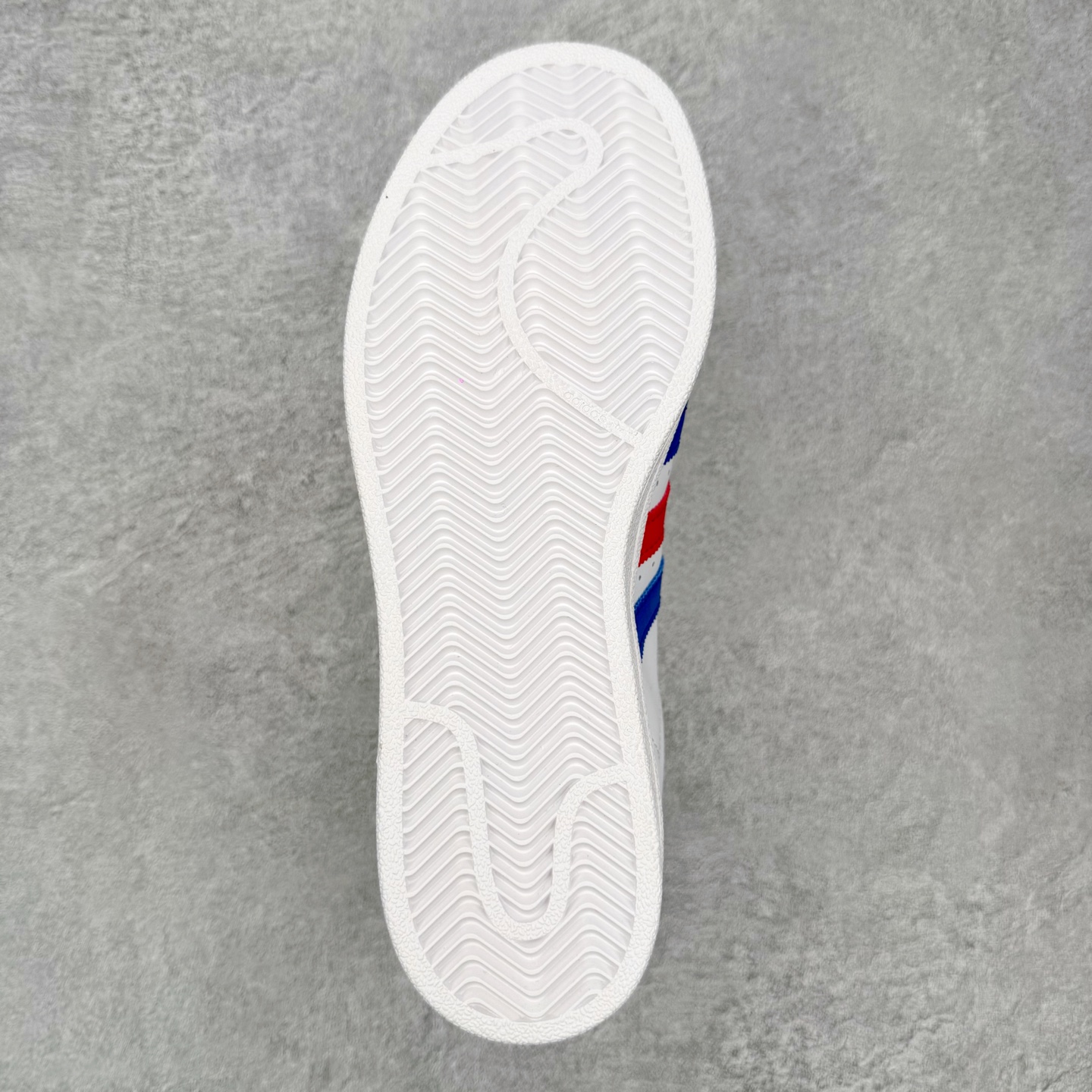 ＃HP虎扑清仓套现‼️AD Originals Superstar 经典复古贝壳头板鞋 圈内知名大厂出品