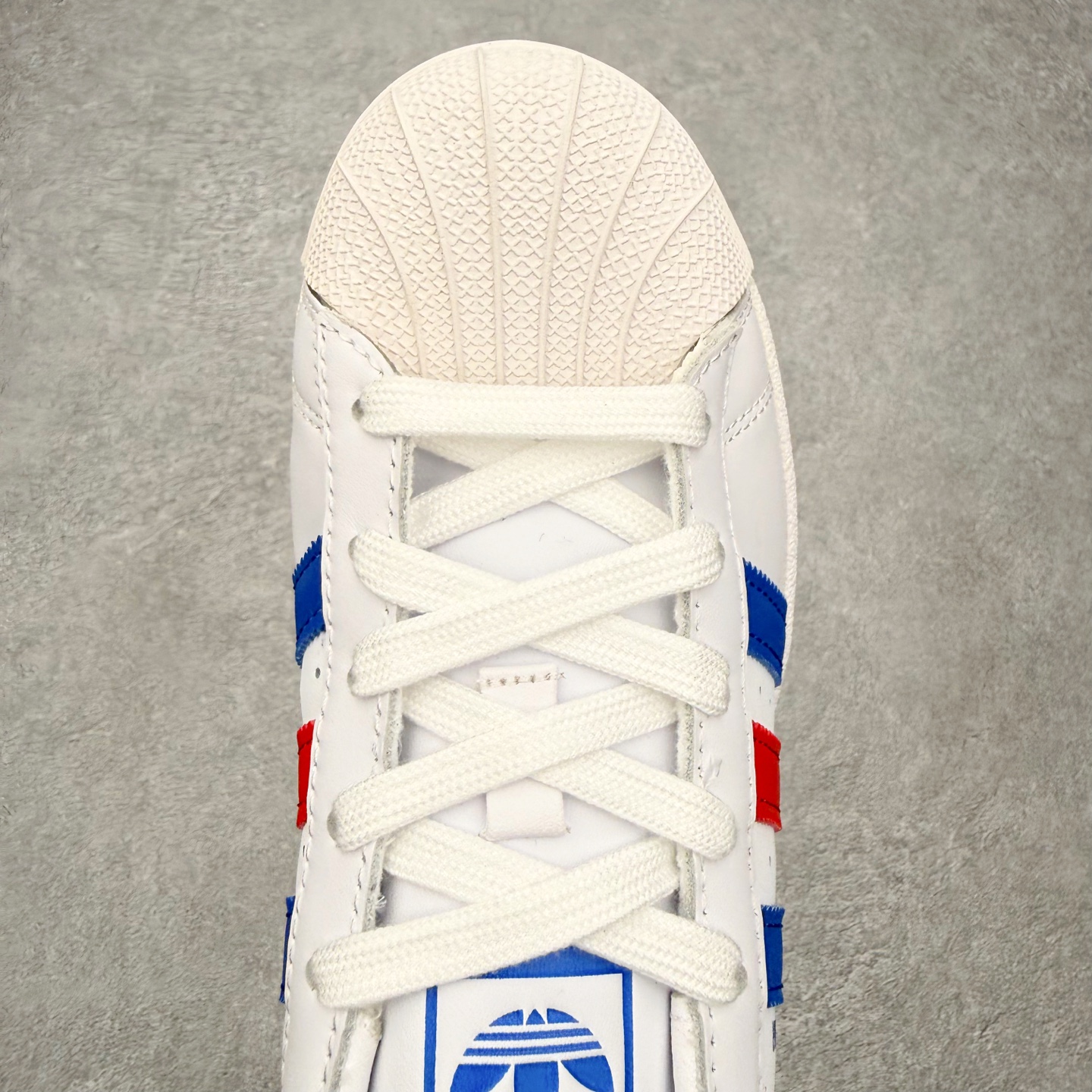＃HP虎扑清仓套现‼️AD Originals Superstar 经典复古贝壳头板鞋 圈内知名大厂出品
