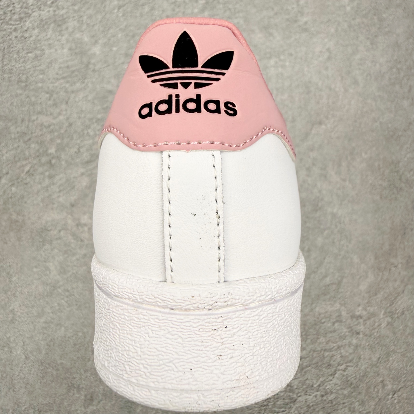 ＃HP虎扑清仓套现‼️AD Originals Superstar 经典复古贝壳头板鞋 圈内知名大厂出品