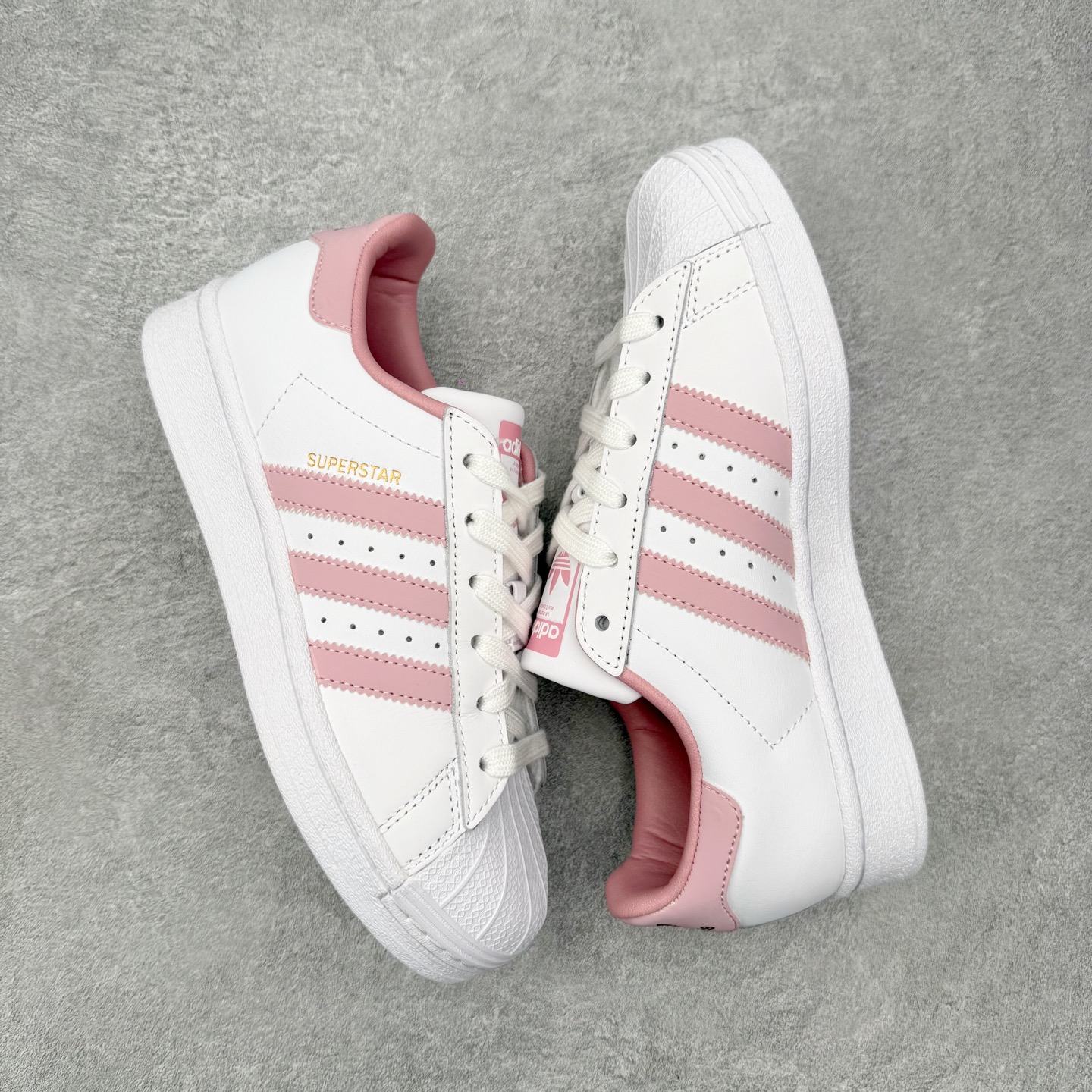 ＃HP虎扑清仓套现‼️AD Originals Superstar 经典复古贝壳头板鞋 圈内知名大厂出品
