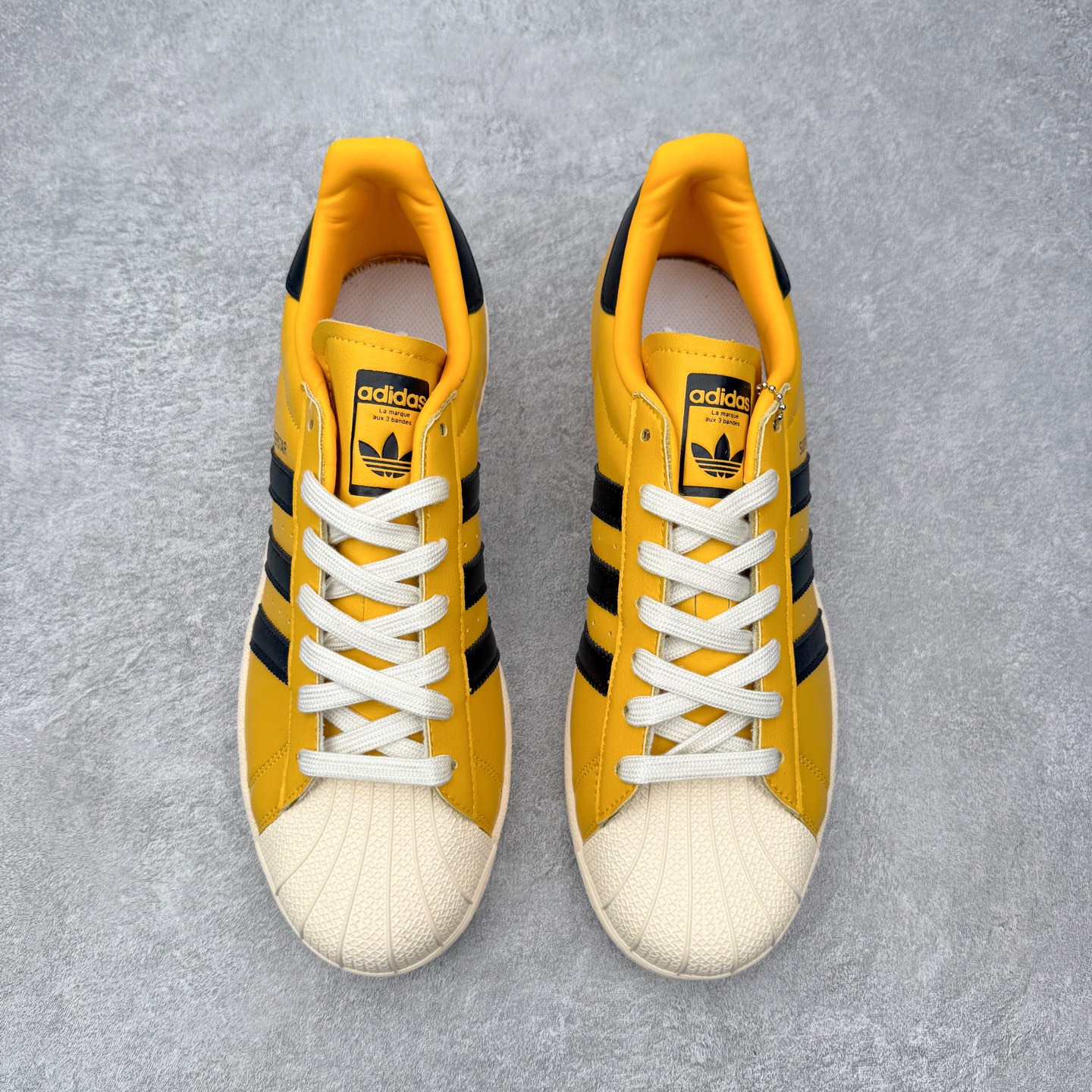 ＃HP虎扑清仓套现‼️AD Originals Superstar 经典复古贝壳头板鞋 圈内知名大厂出品