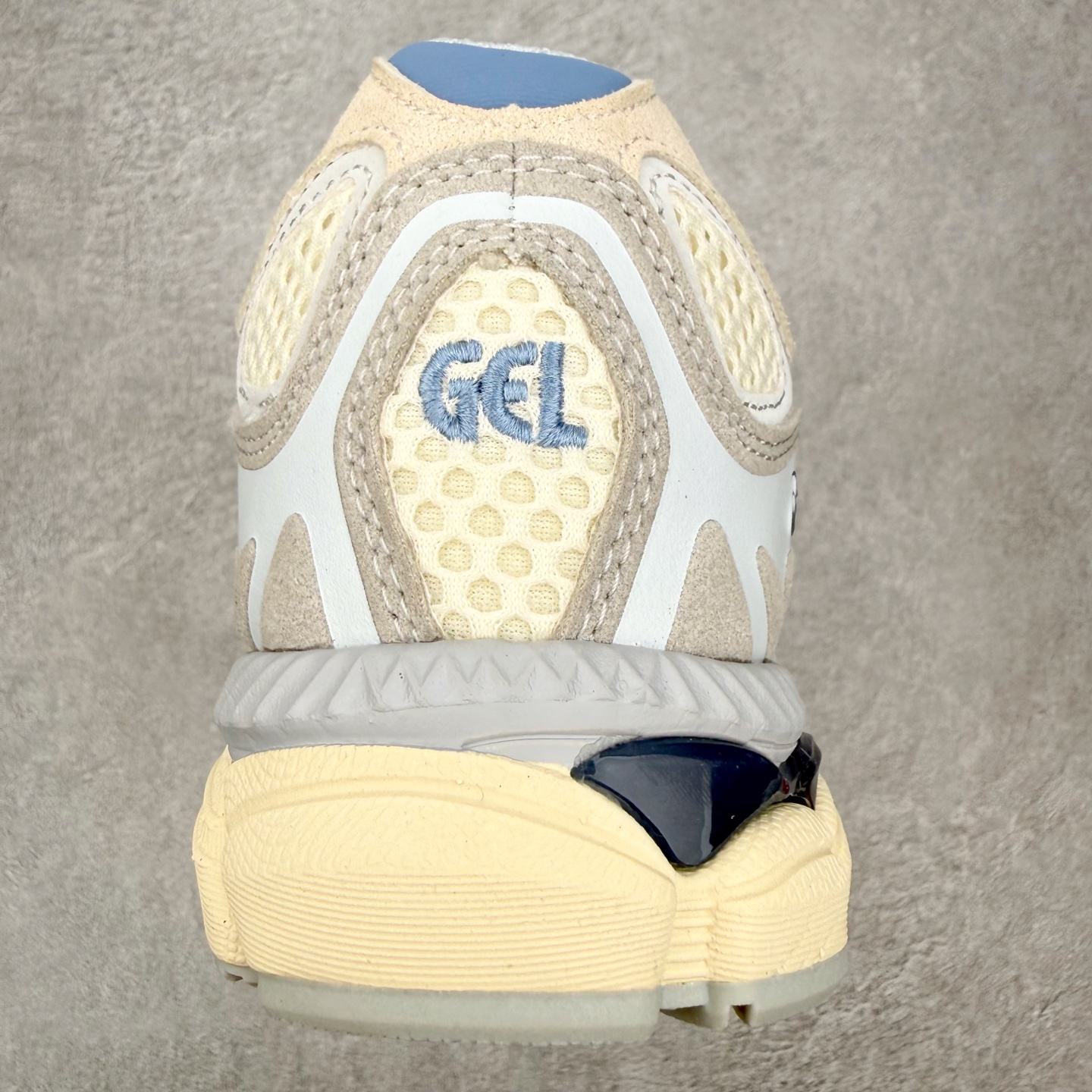 ASICS 亚瑟士 GEL-NYC 男子女子复古缓震休闲运动跑步鞋 1203A383-100 奶油灰蓝X