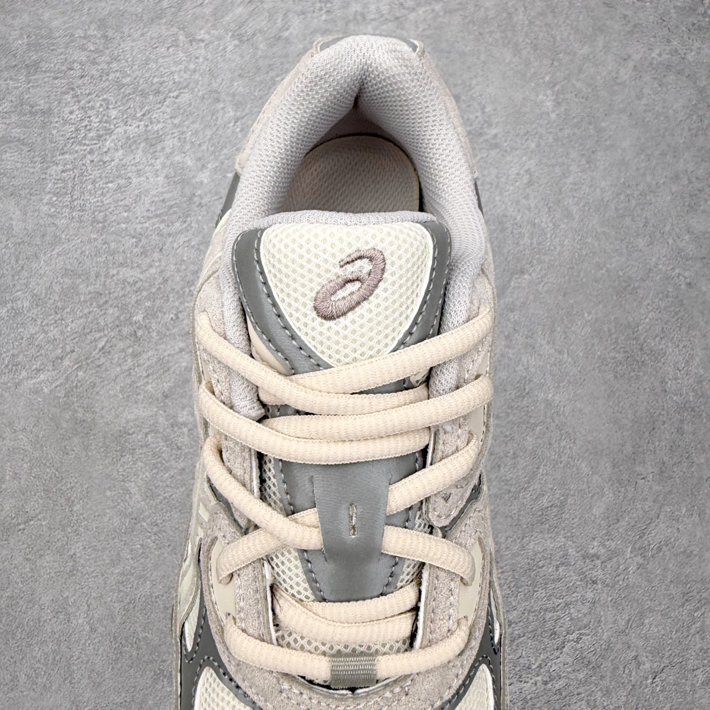 ASICS 亚瑟士 GEL-NYC 男子女子复古缓震休闲运动跑步鞋 1203A383-103 奶油燕麦灰