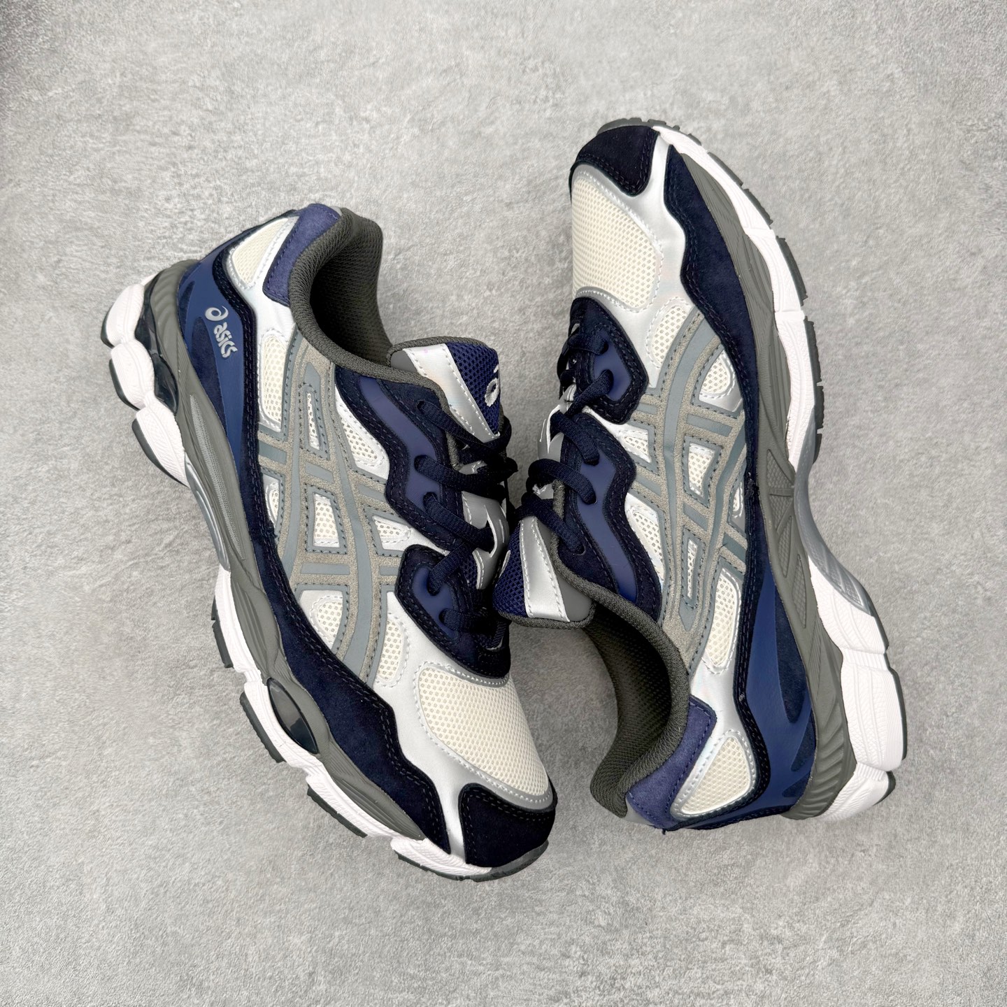 ASICS 亚瑟士 GEL-NYC 1201A789-100 Yankees 男子复古缓震休闲运动鞋 奶