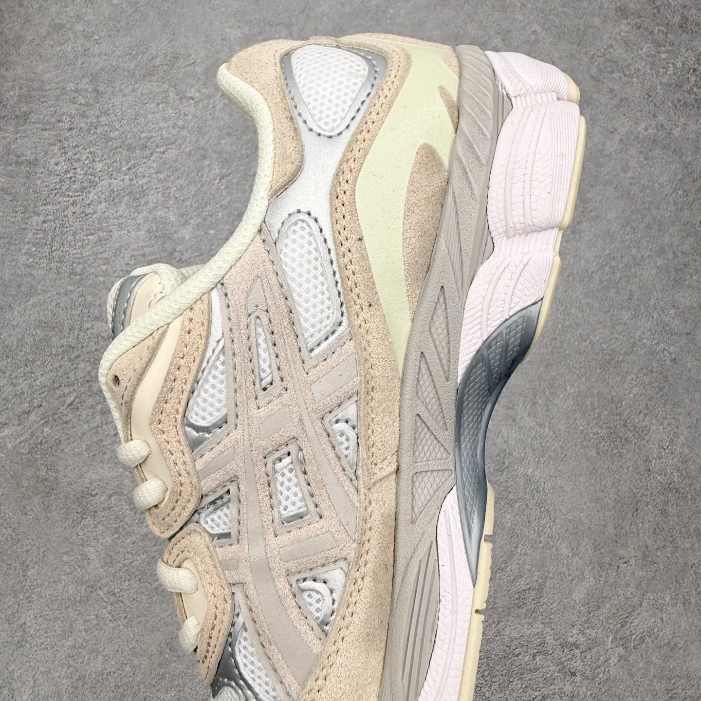ASICS 亚瑟士 GEL-NYC 男子女子复古缓震休闲运动鞋 1203A383-101 奶油燕麦灰银X