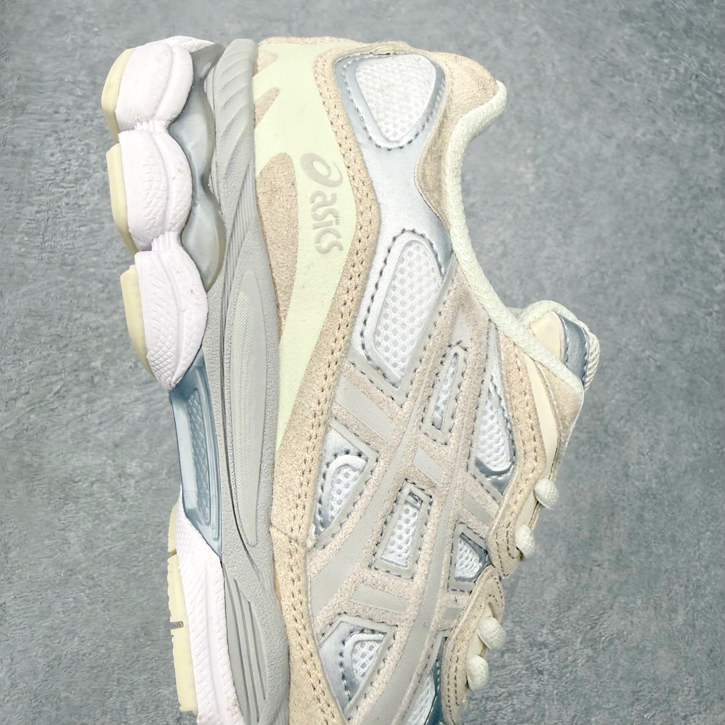 ASICS 亚瑟士 GEL-NYC 男子女子复古缓震休闲运动鞋 1203A383-101 奶油燕麦灰银X