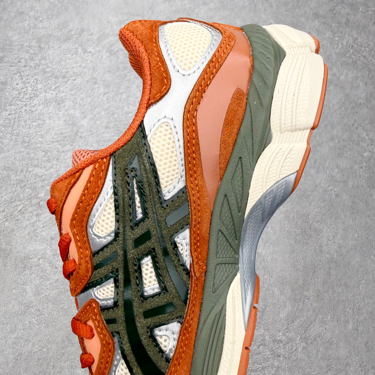 ASICS 亚瑟士 GEL-NYC 男子复古缓震休闲运动鞋 1203A383-102 奶油橙墨绿Asic