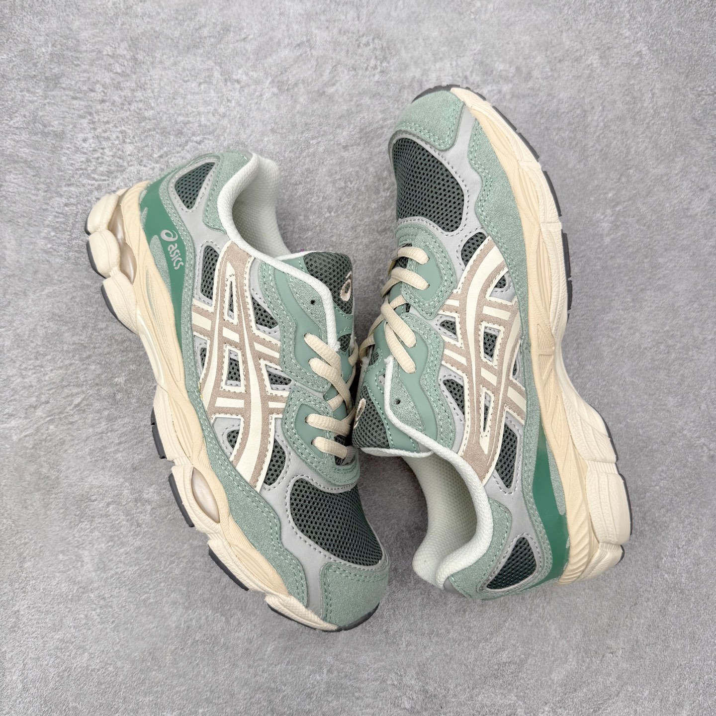 ASICS 亚瑟士 GEL-NYC 男子女子复古缓震休闲运动跑鞋 1203A383-302 常春藤绿灰X