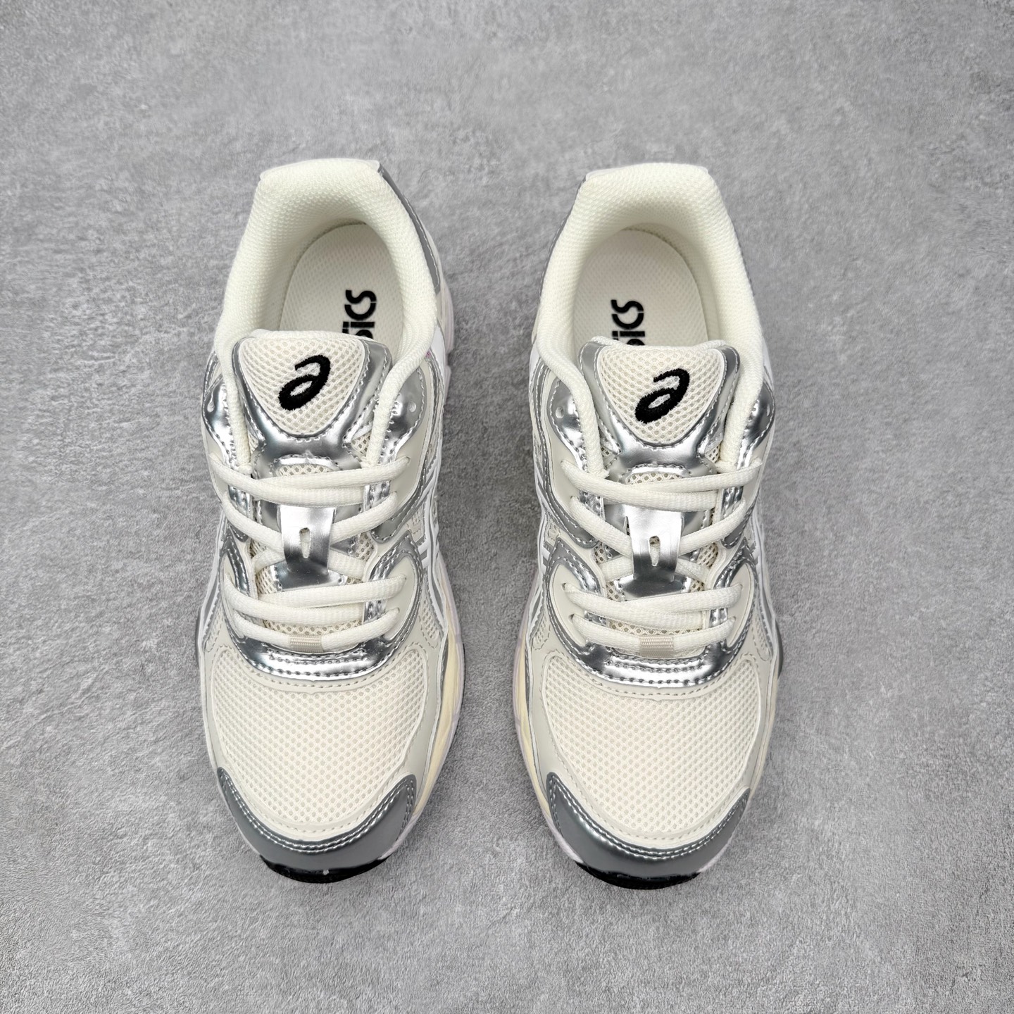 ASICS 亚瑟士 GEL-NYC 男子女子复古缓震休闲运动鞋 1201A789-105 奶油亮银XN 