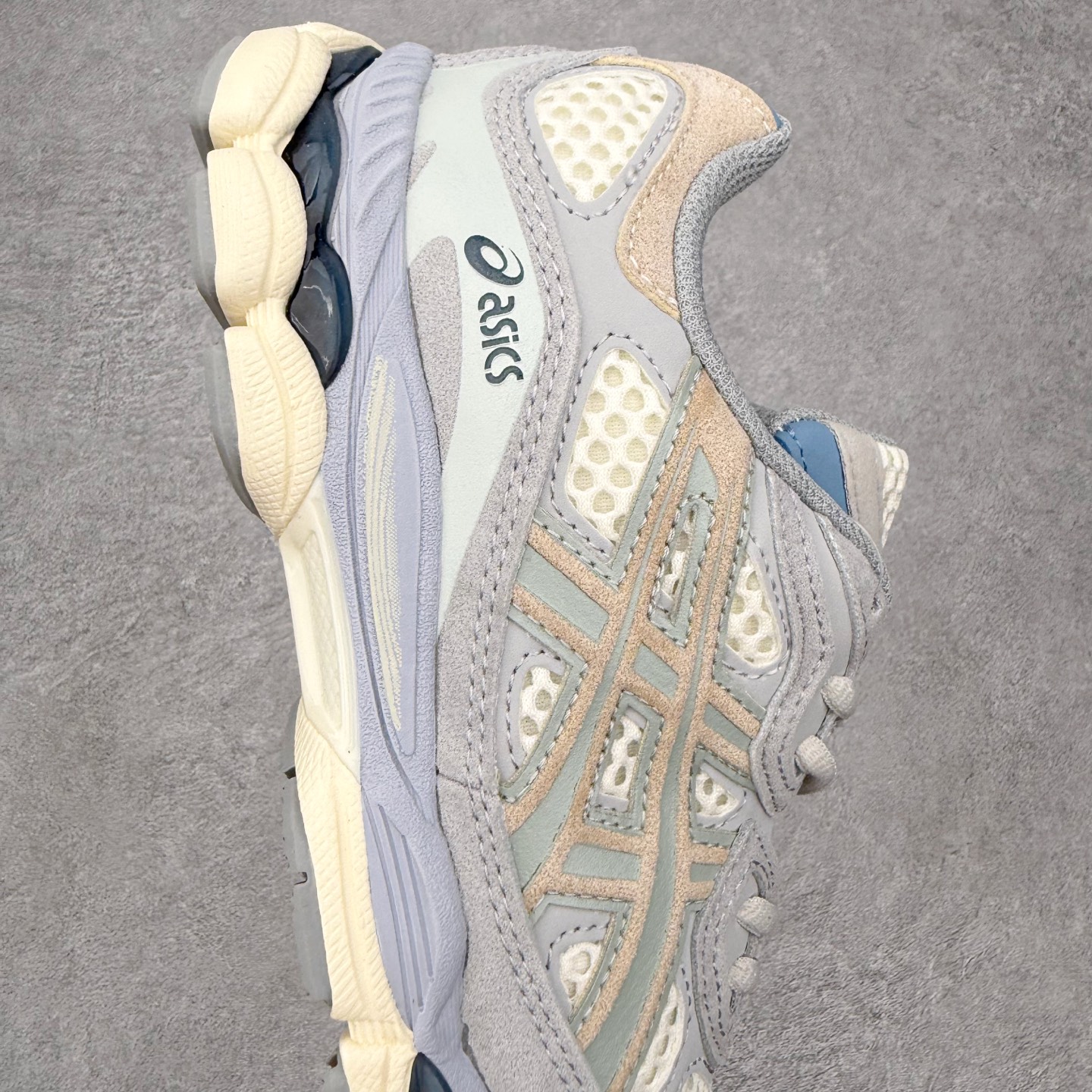 ASICS Gel-NYC 