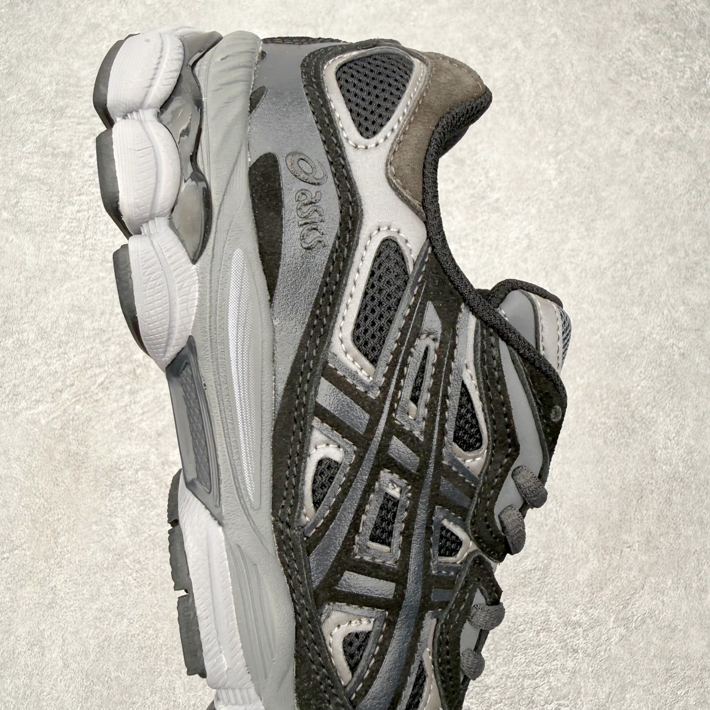ASICS Gel-NYC 