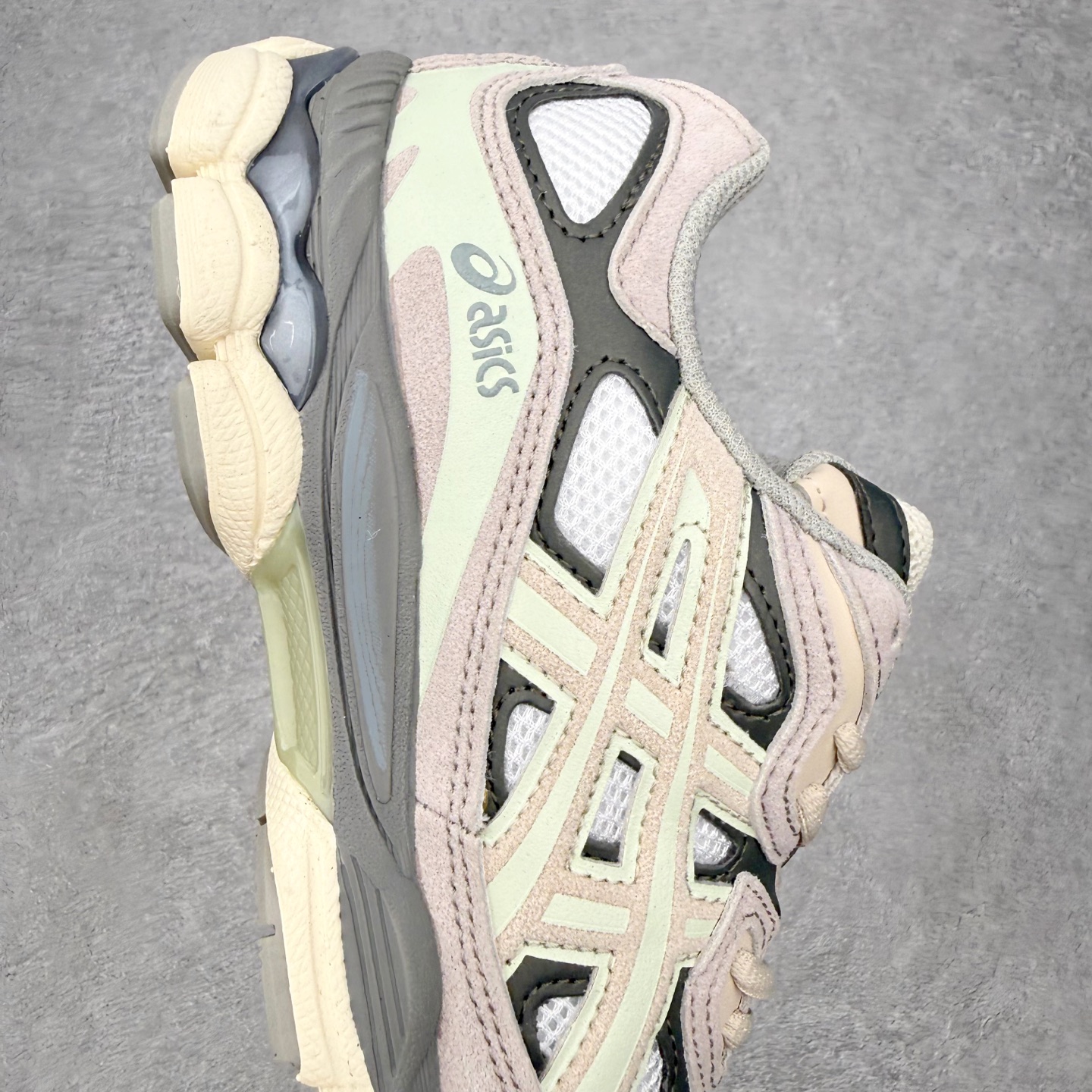 ASICS Gel-NYC 