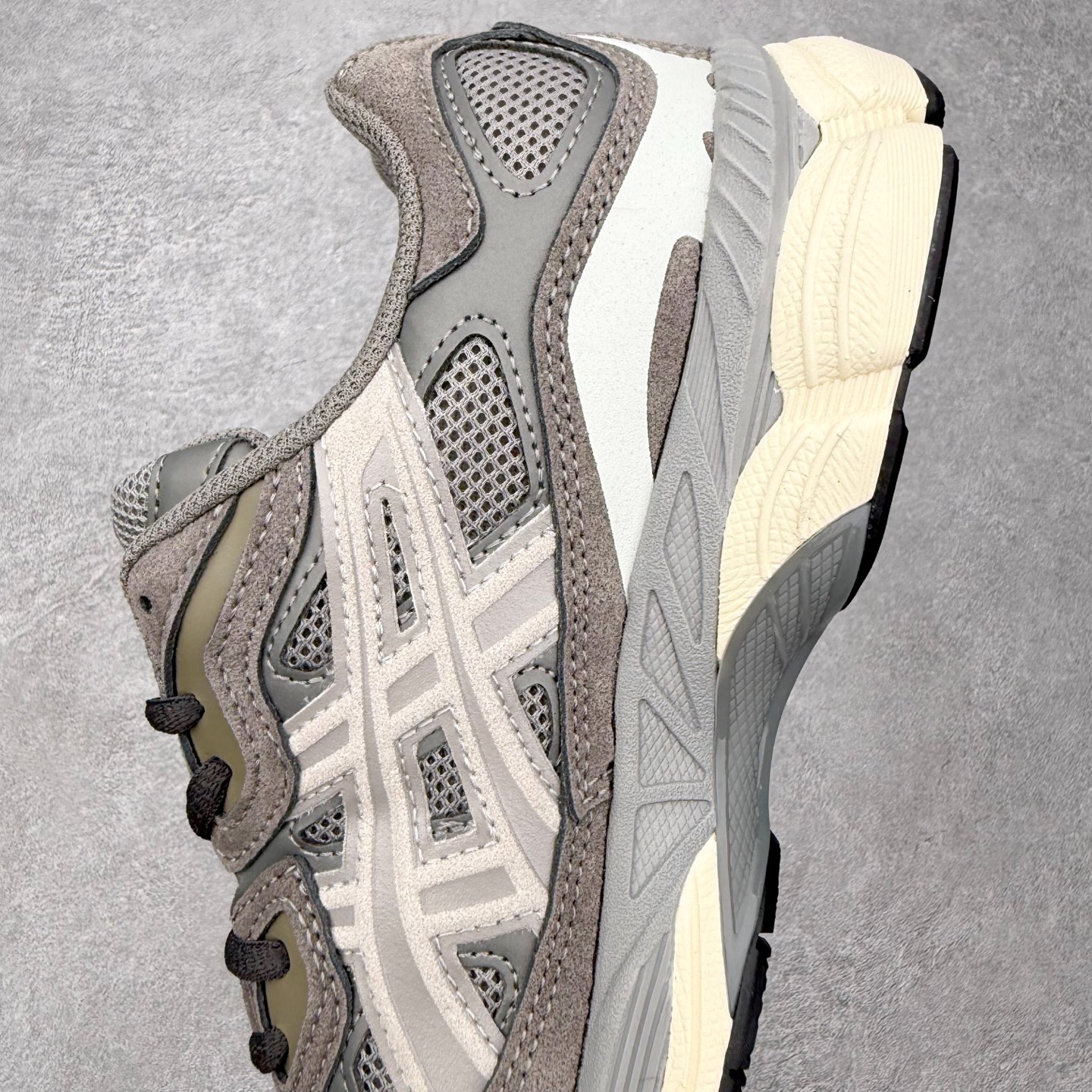ASICS Gel-NYC 