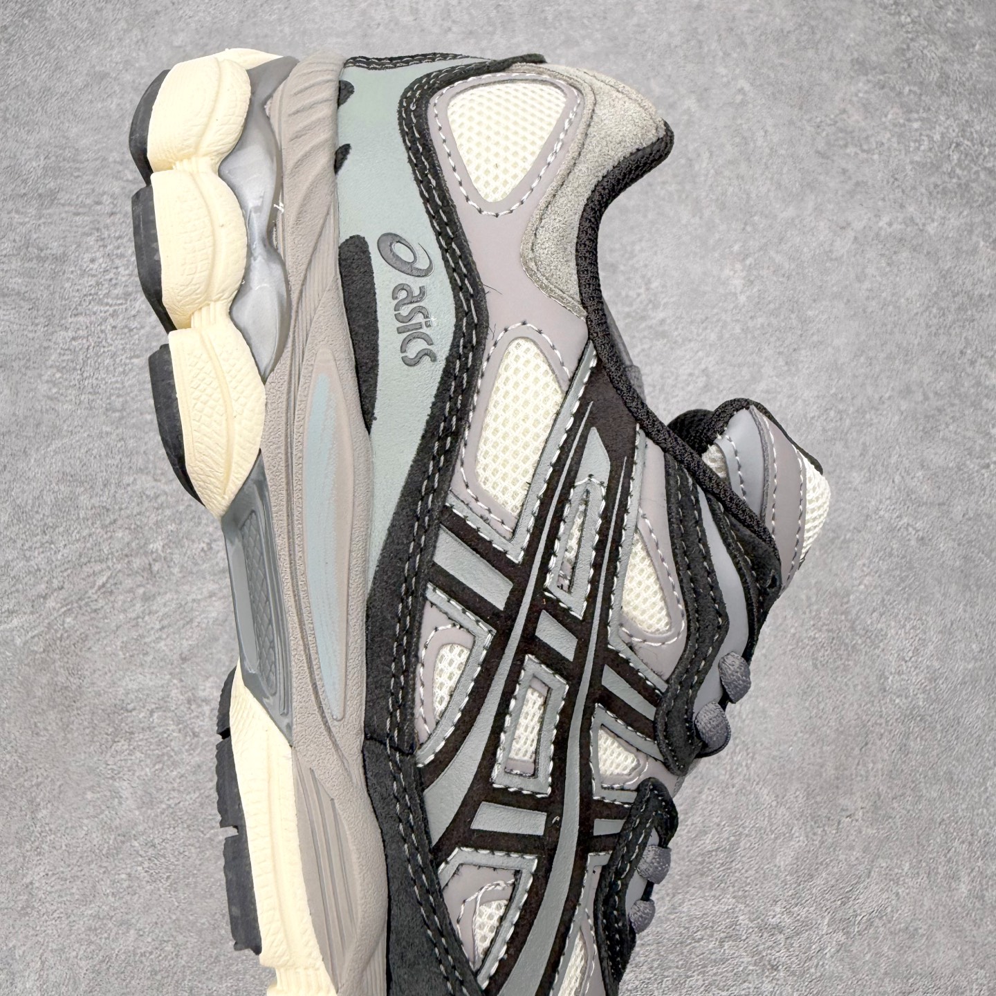 ASICS Gel-NYC 