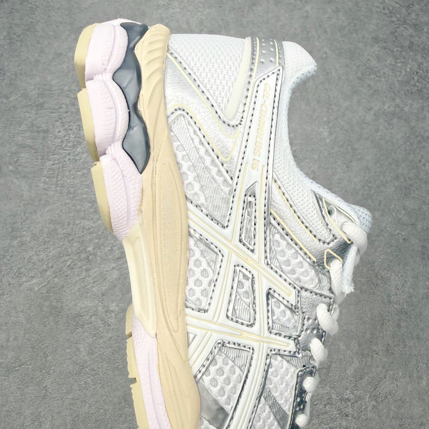 ASICS Gel-Cumulus 16 TG 联名款舒适 低帮跑步鞋 男女同款 男女同款 ASICS（