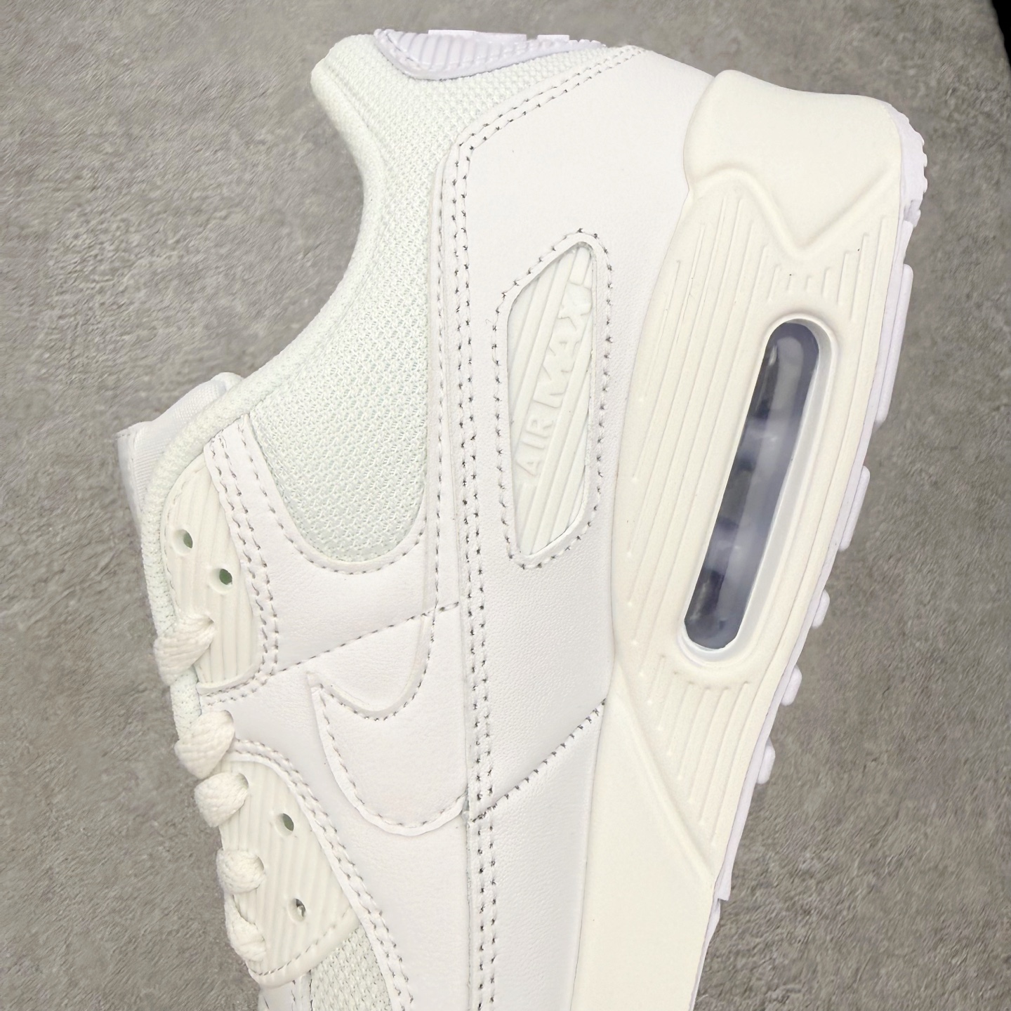 ＃ NK Air MAX 90 气垫复古减震跑步鞋 DH8010-100 经典重温 独家陆续补货 外单专