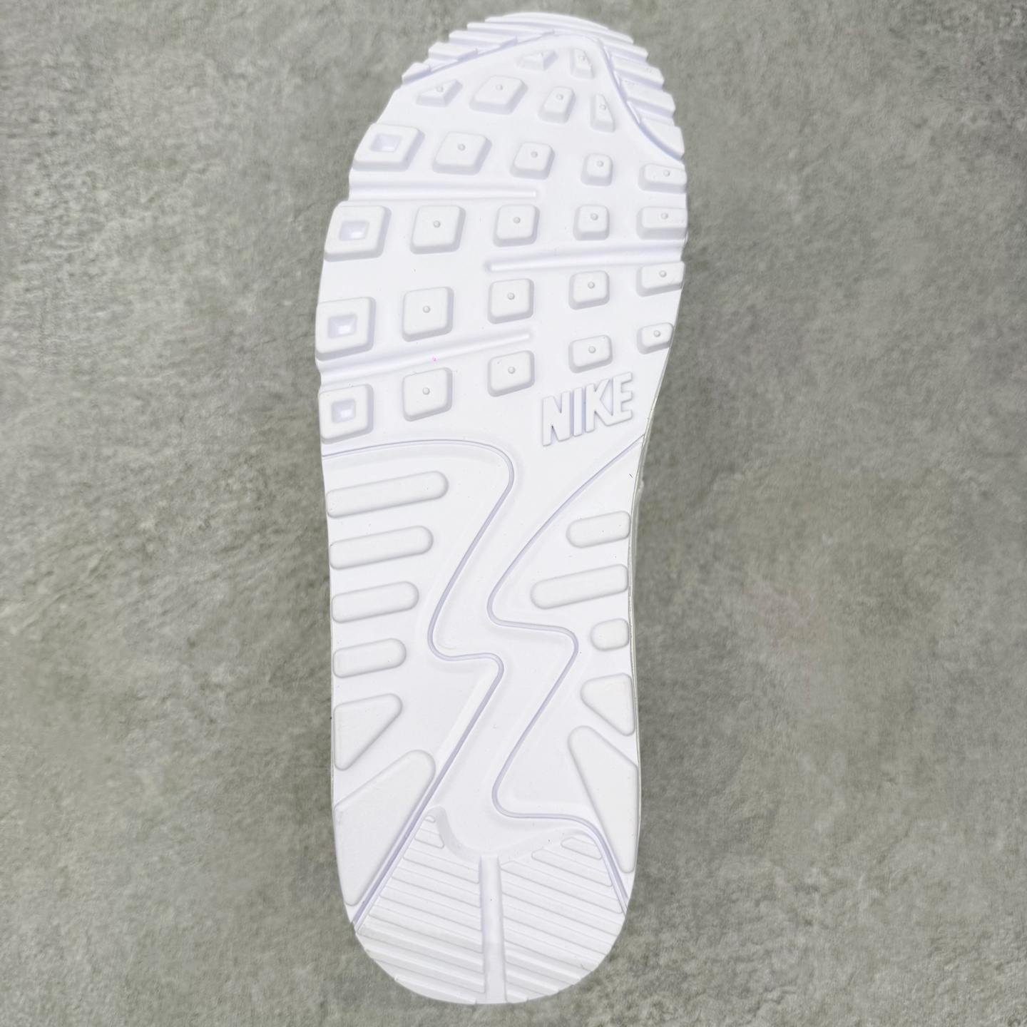 ＃ NK Air MAX 90 气垫复古减震跑步鞋 DH8010-100 经典重温 独家陆续补货 外单专