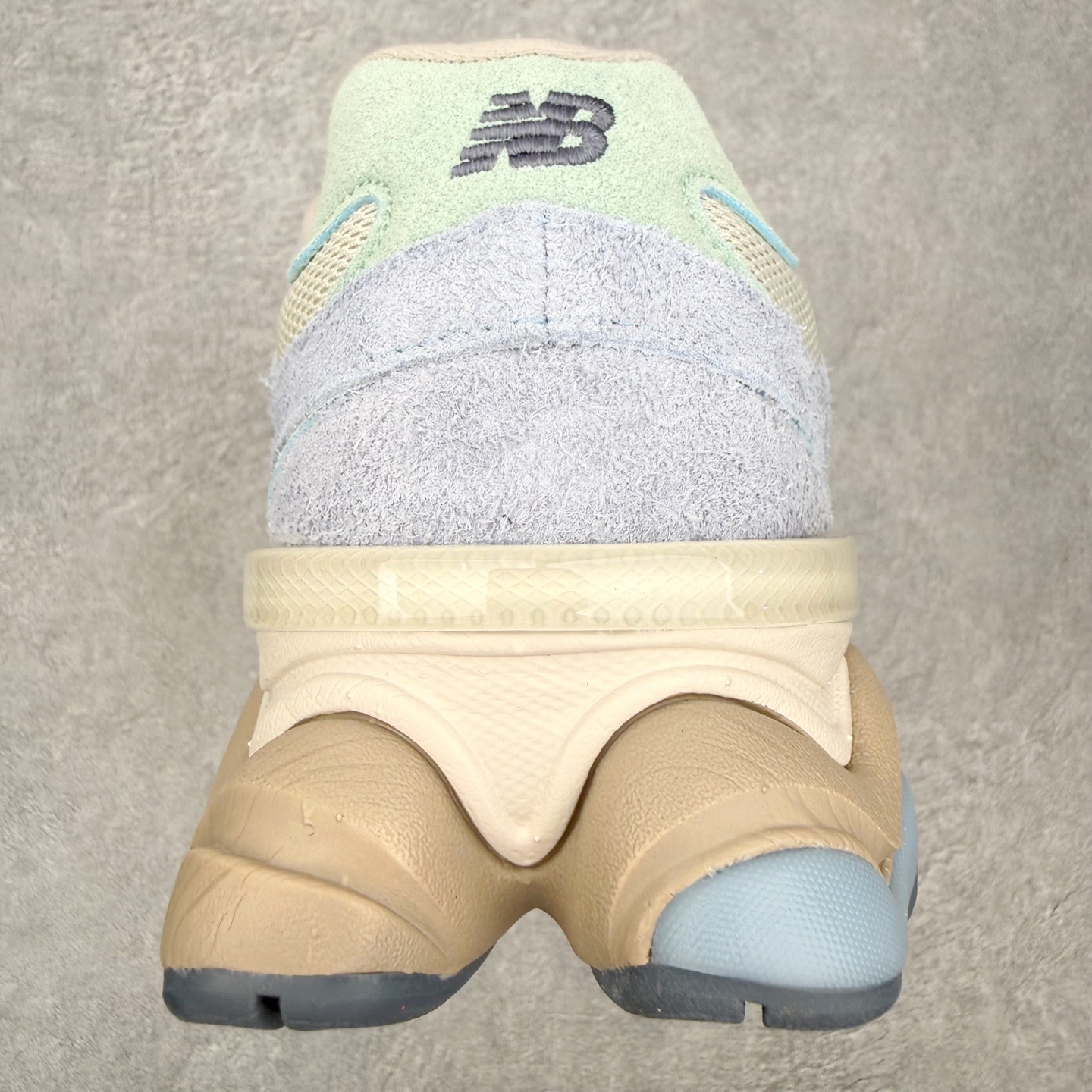 New Balance 9060 Pearl Grey Linen 珍珠灰/北极灰 复古老爹鞋 运动鞋 