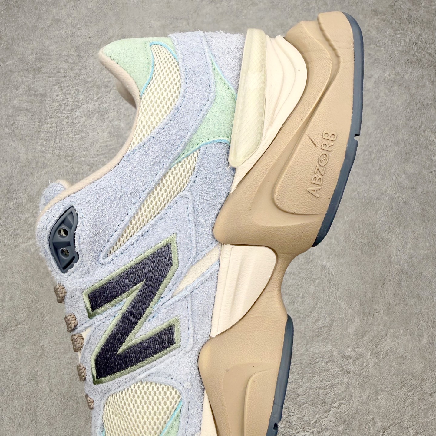 New Balance 9060 Pearl Grey Linen 珍珠灰/北极灰 复古老爹鞋 运动鞋 