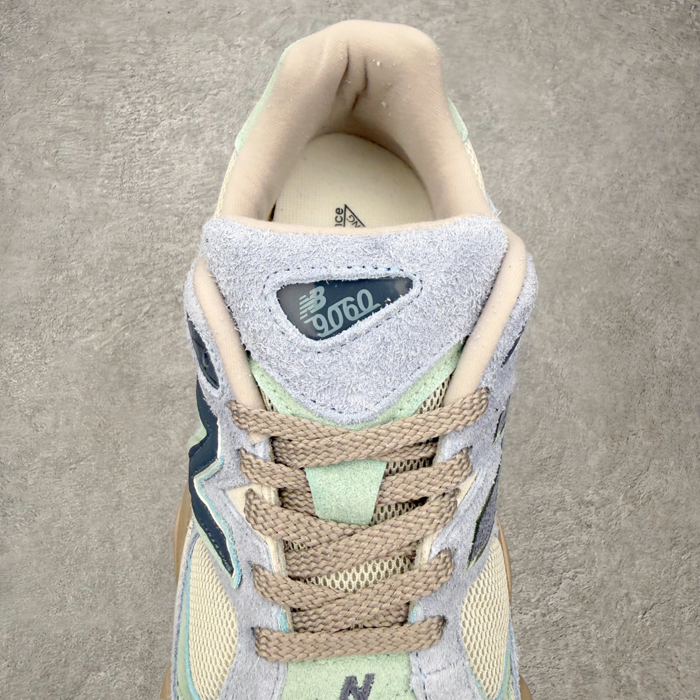 New Balance 9060 Pearl Grey Linen 珍珠灰/北极灰 复古老爹鞋 运动鞋 