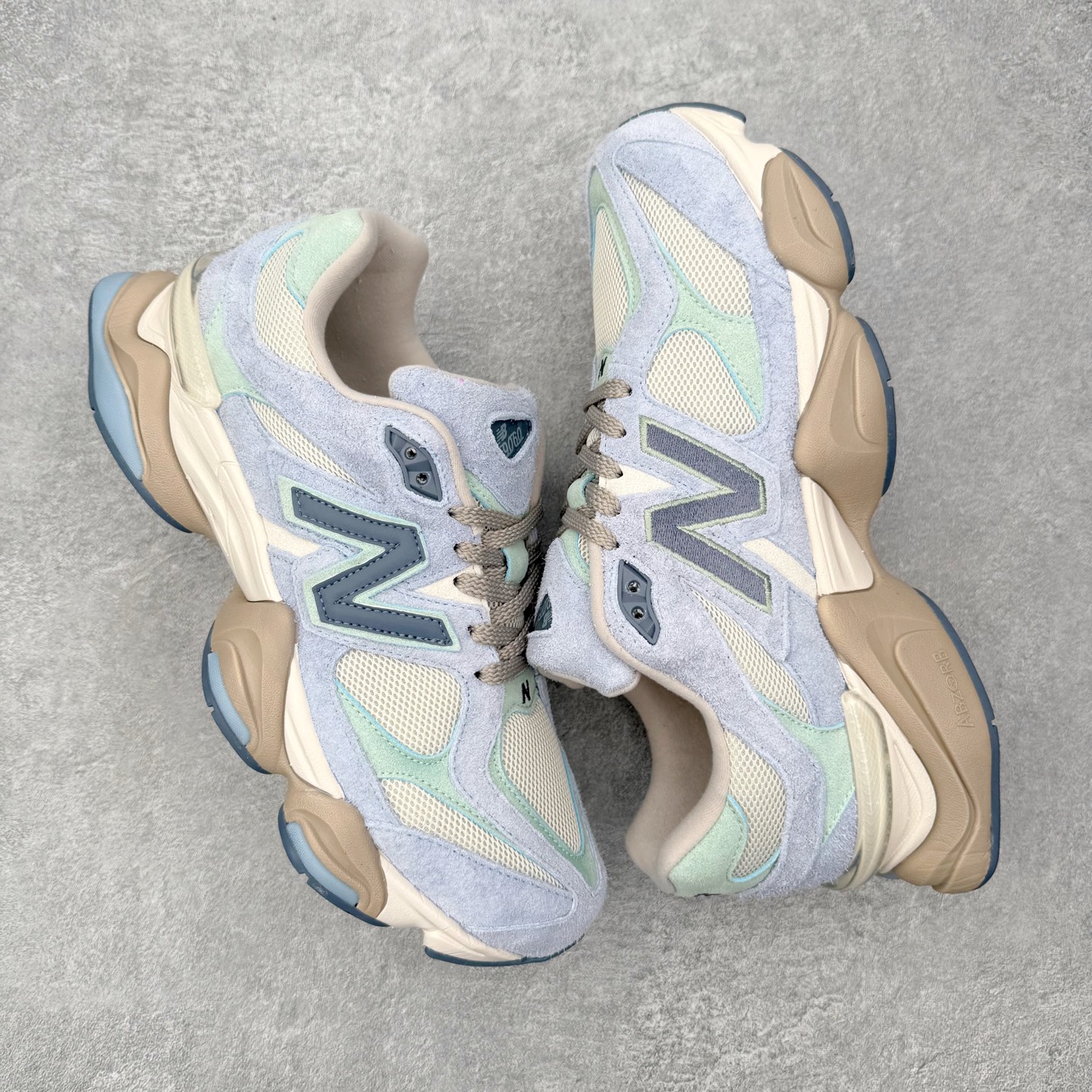 New Balance 9060 Pearl Grey Linen 珍珠灰/北极灰 复古老爹鞋 运动鞋 