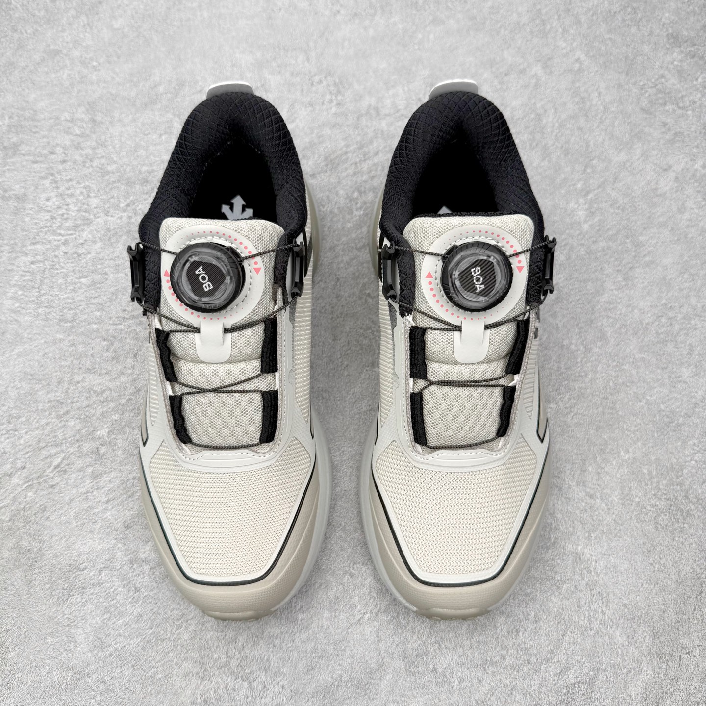 迪桑特DESCENTE Dualis 织物 PRIME GTX WIRE 2.0 BOA 防水低帮生活休