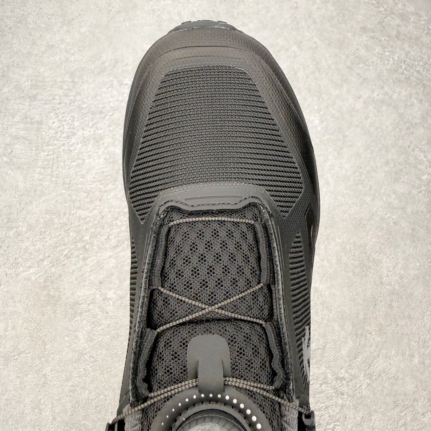 迪桑特DESCENTE Dualis 织物 PRIME GTX WIRE 2.0 BOA 防水低帮生活休