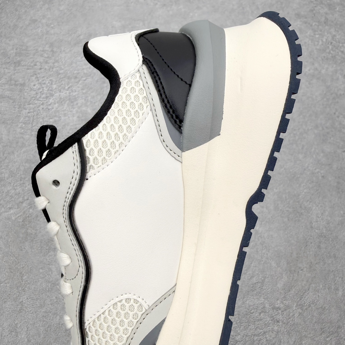 ＃M纯原 MLB Chunky Runner 皮革透气大网眼 5cm厚底复古防滑耐磨增高低帮老爹鞋 男女